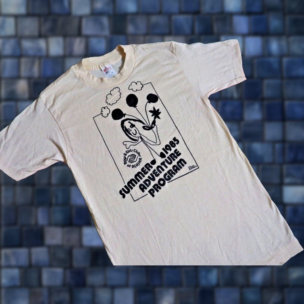 Vintage VTG 80s Select-T 1985 Boys & Girls Club ALASKA Beige 50/50 USA Tee T-Shirt XS Size US XS / EU 42 / 0 - 1 Thumbnail