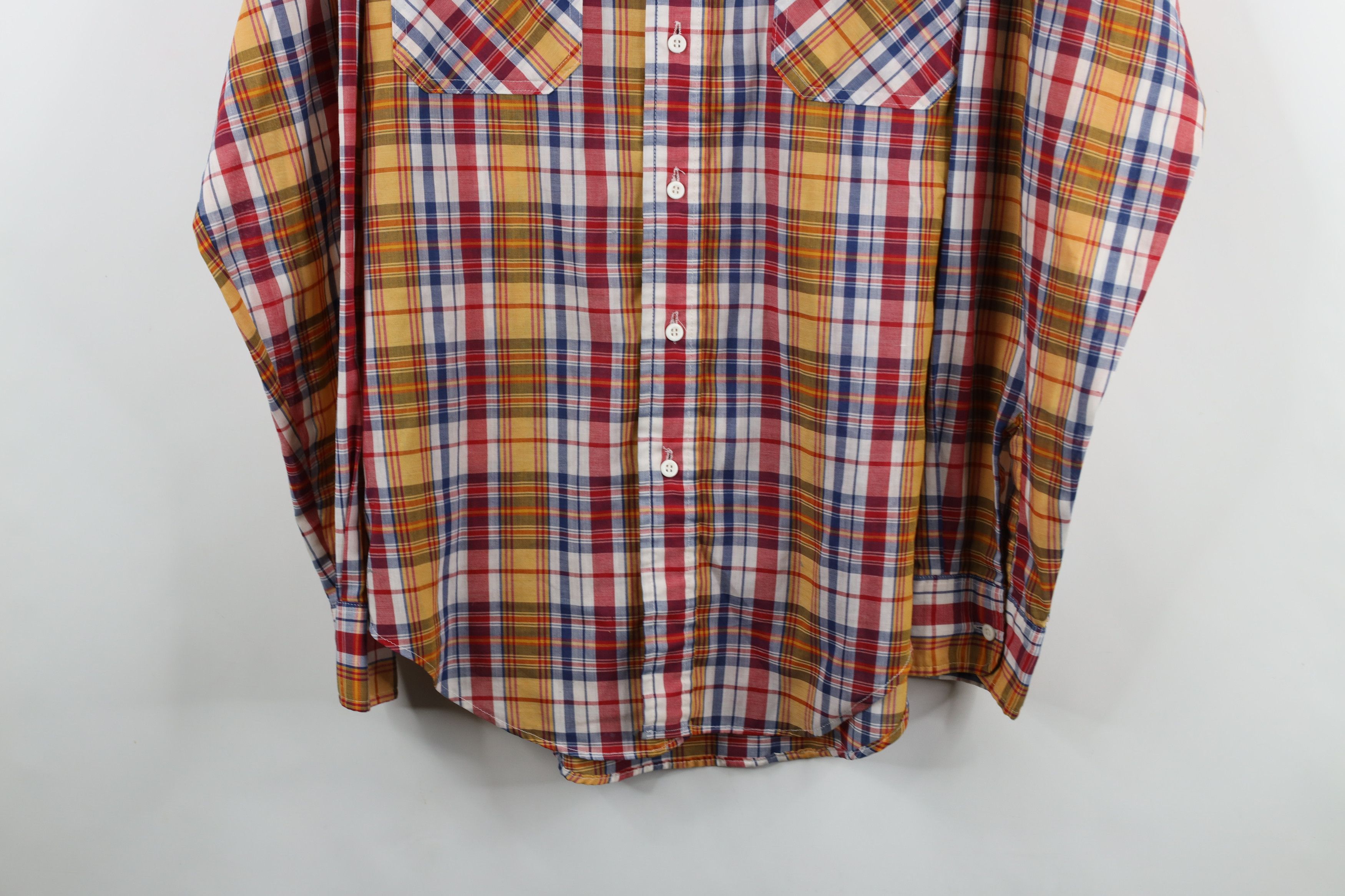 Vintage Vintage 70s Streetwear Cowboy Button Shirt Rainbow Plaid Size US L / EU 52-54 / 3 - 3 Thumbnail