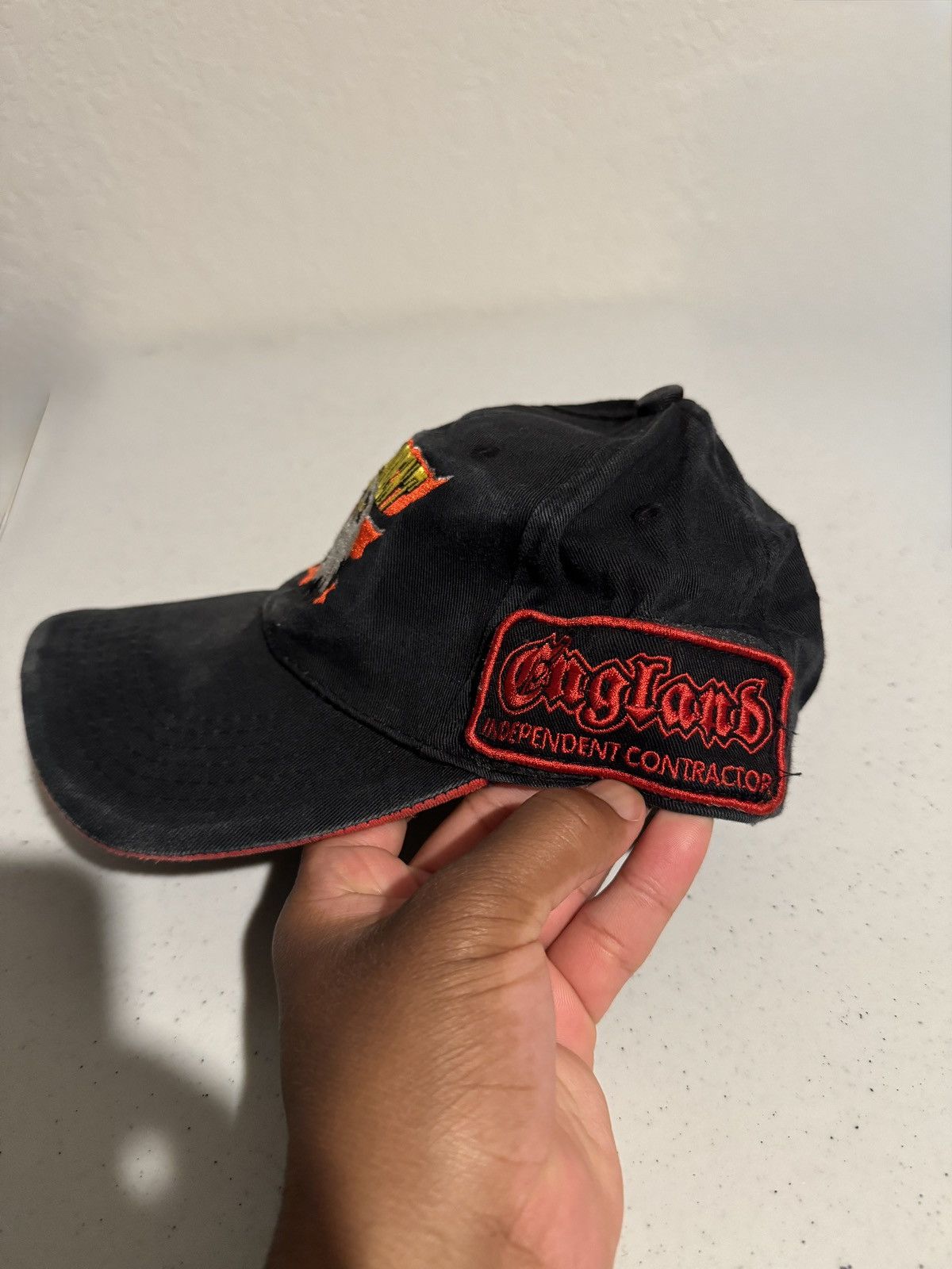 Other Black and red leather snapback hat Size ONE SIZE - 2 Thumbnail