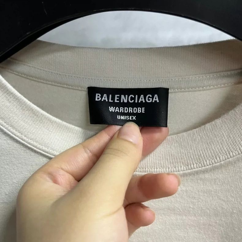 Balenciaga Balenciaga Off-white monogrammed Logo printed crewneck pul Size US L / EU 52-54 / 3 - 4 Thumbnail