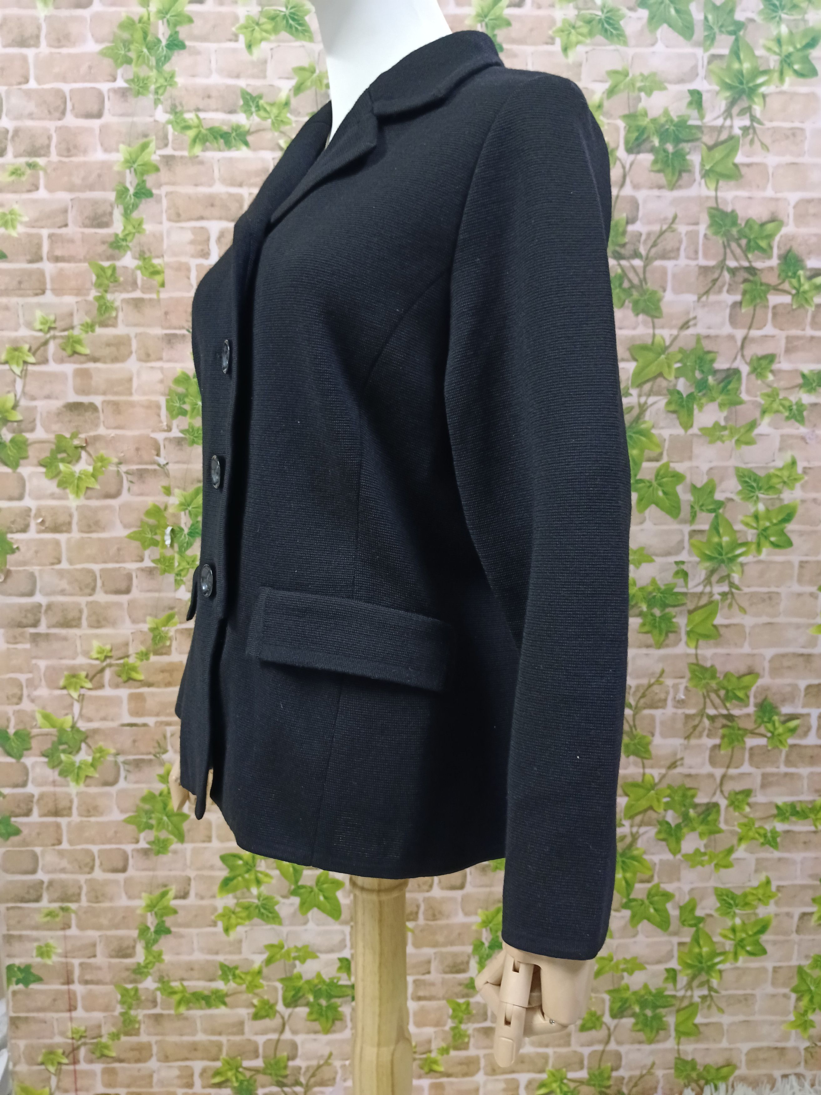 Yves Saint Laurent YVES SAINT LAURENT WOOL BLAZER Size M / US 6-8 / IT 42-44 - 4 Thumbnail