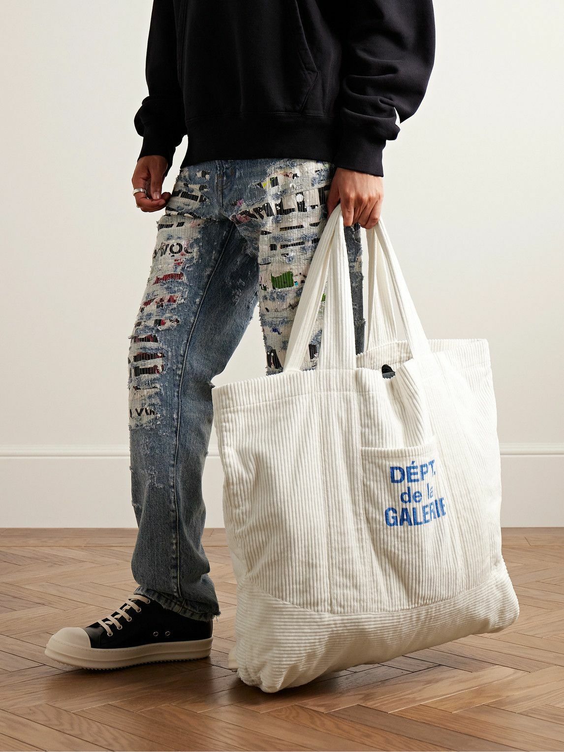 Gallery Dept. o1mle0226 Size: OS / Corduroy Tote Bag in White Size ONE SIZE - 6 Thumbnail