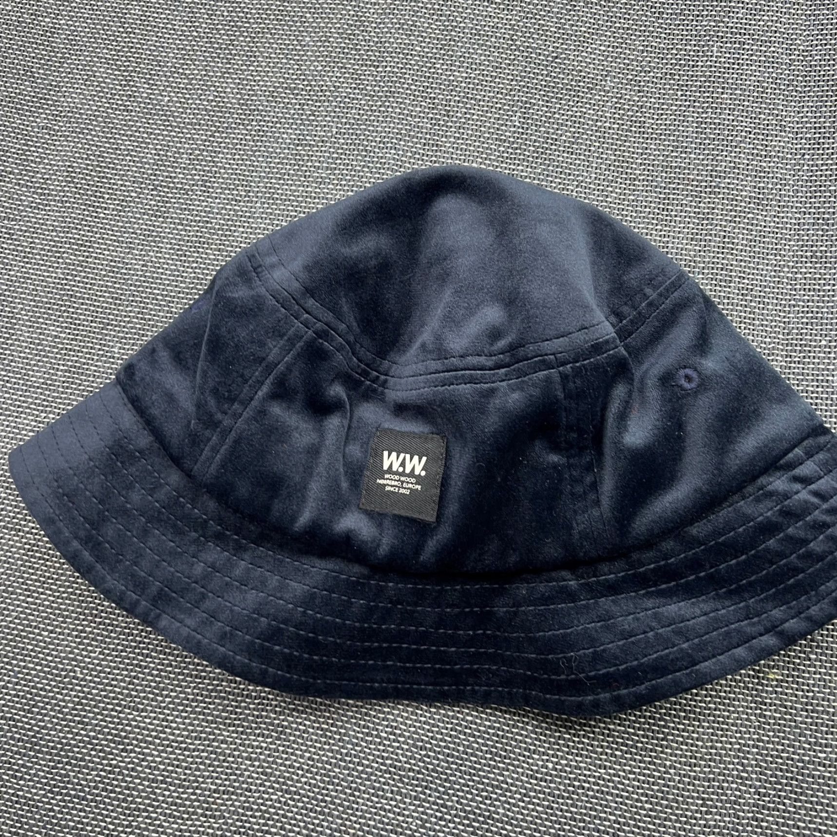 Wood Wood Wood Wood Suede Bucket Hat Unisex Adults 59 Dark Blue Fleece Bucket Hat Mens Womens Size US XXL / EU 58 / 5 - 2 Thumbnail