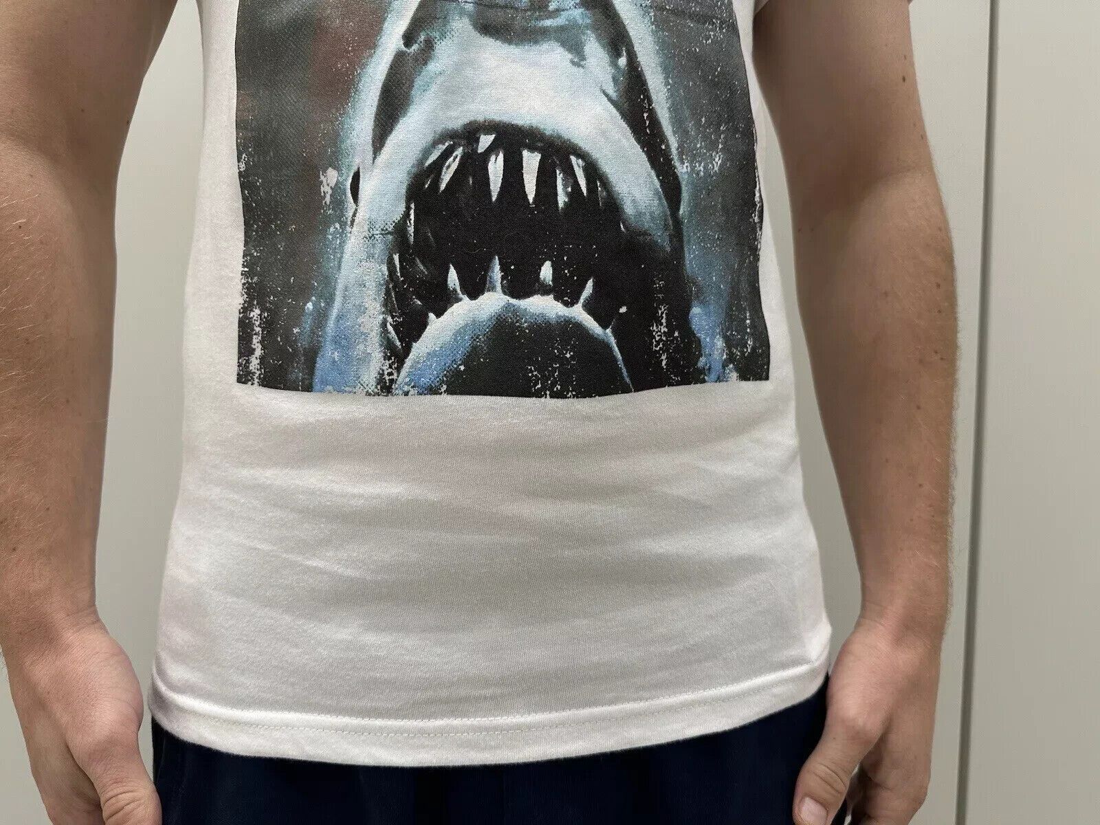 Universal Studios Universal Studios Jaws Japan Collectors Rare T-Shirt Tee Size US S / EU 44-46 / 1 - 3 Thumbnail