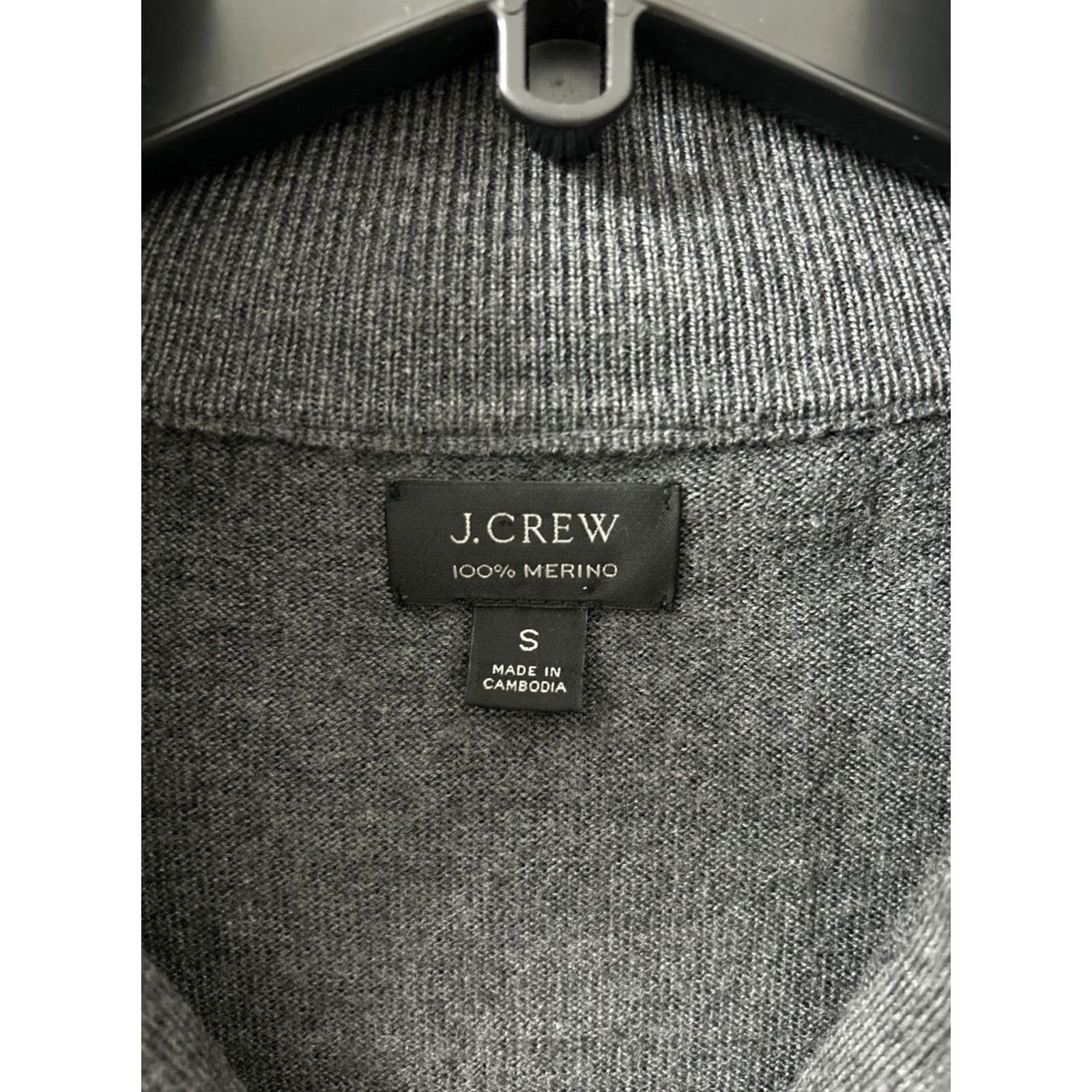 Vintage J Crew Quarter-Zip Mens S Gray 100% Merino Wool Sweater Pullover L/S Sweatshirt Mock Neck Zig Zag Ribbed Hem/Cuffs Short Sleeve Not Short Sleeve Size US S / EU 44-46 / 1 - 5 Thumbnail