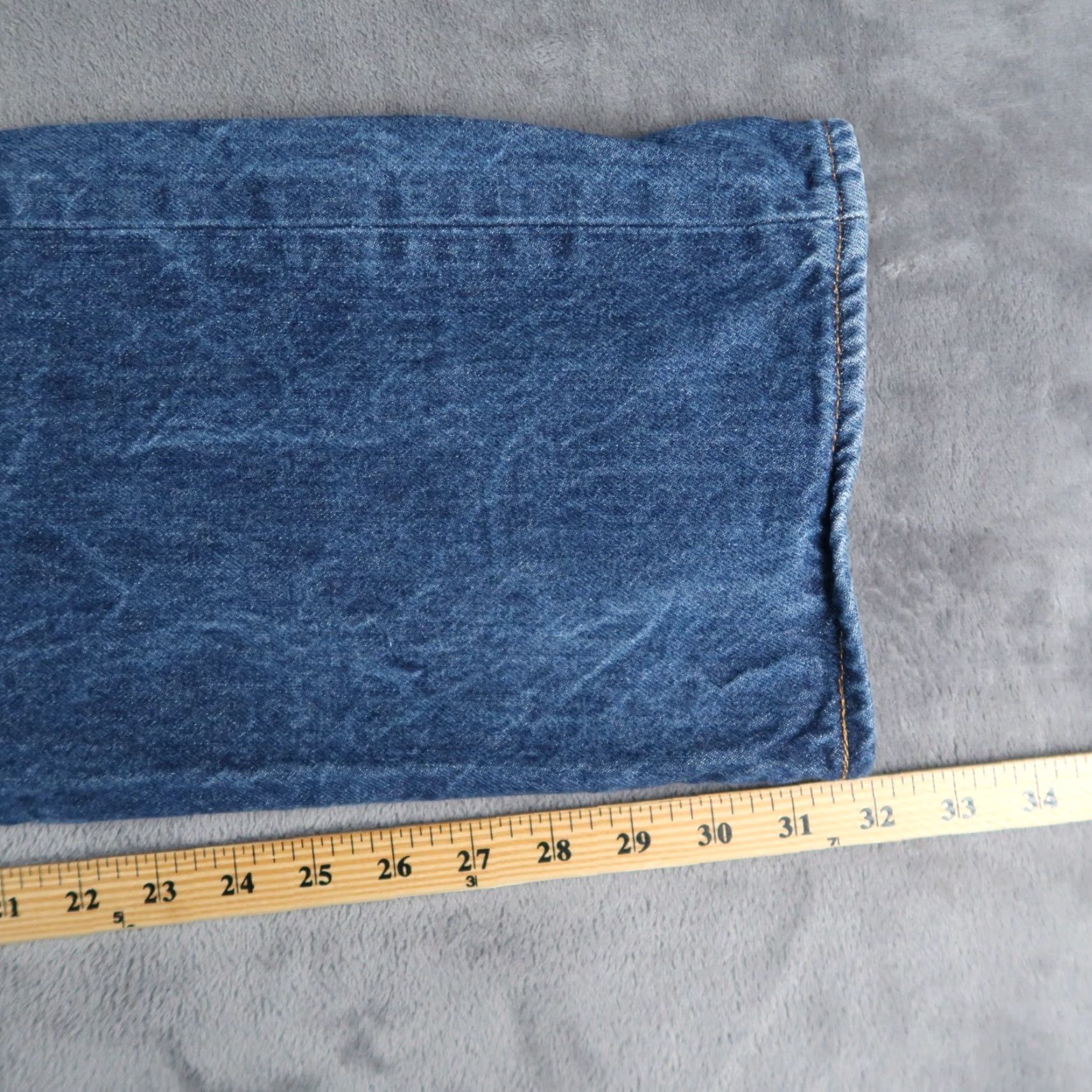 Levi's VINTAGE Levi's 501 Jeans Straight Denim Blue 501 Series 38x/38x36 Men Regular 5-Pocket Belt Loops Button Size US 38 / EU 54 - 7 Thumbnail