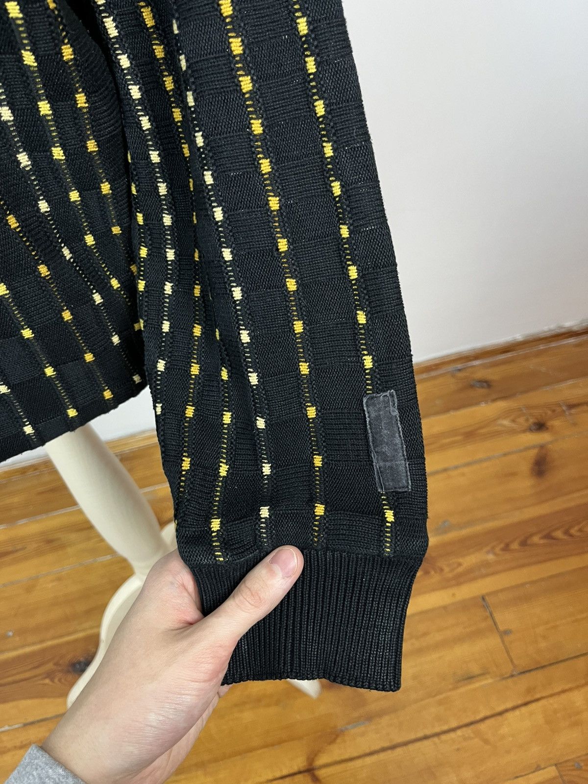 Carlo Colucci Carlo Colucci Sweater L, Great Condition @309 Size US L / EU 52-54 / 3 - 5 Thumbnail