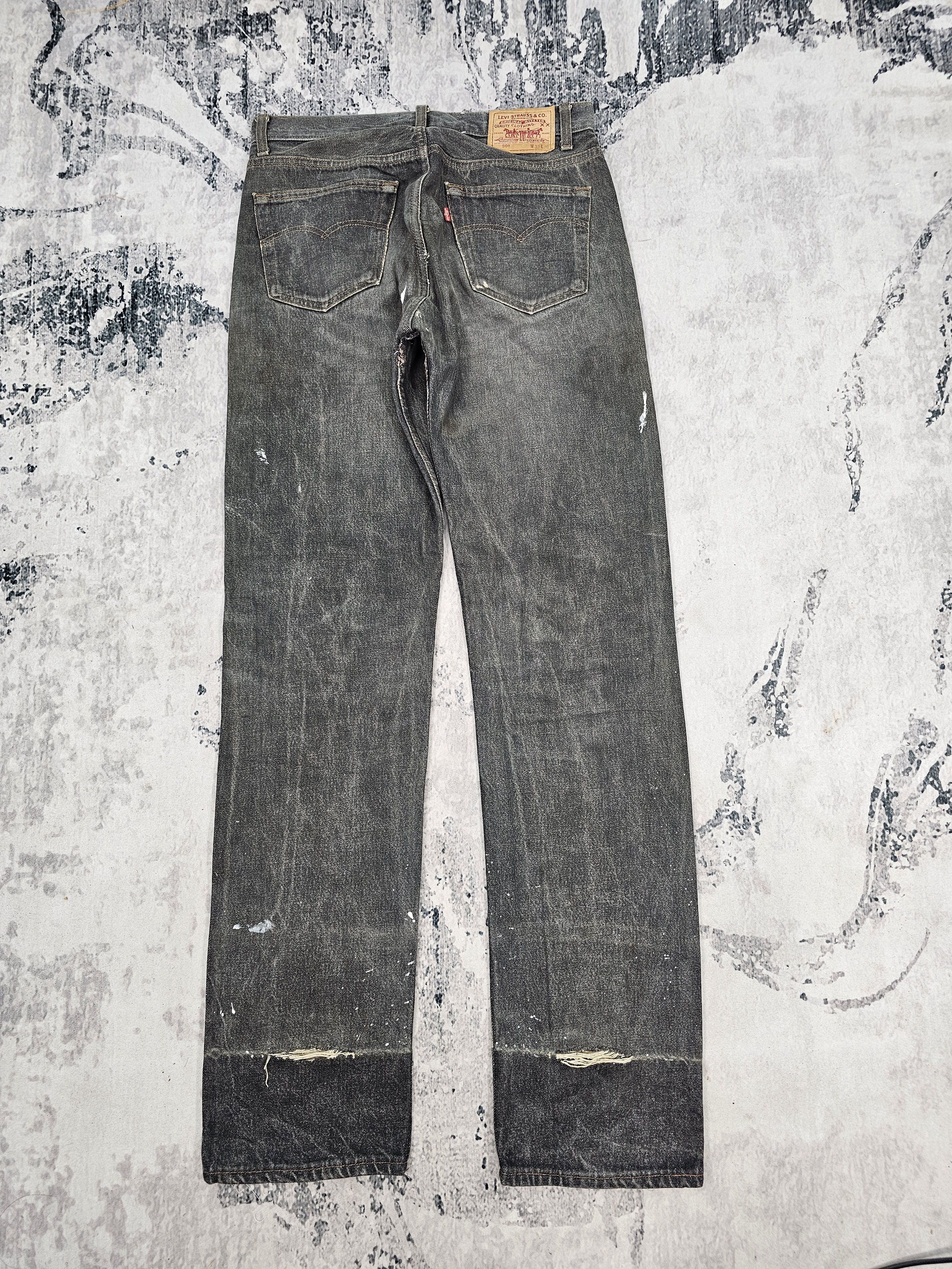 Levi's Vintage LEVIS 501 Ripped Paint Splash Black Jeans L0451 Size US 33 - 3 Thumbnail