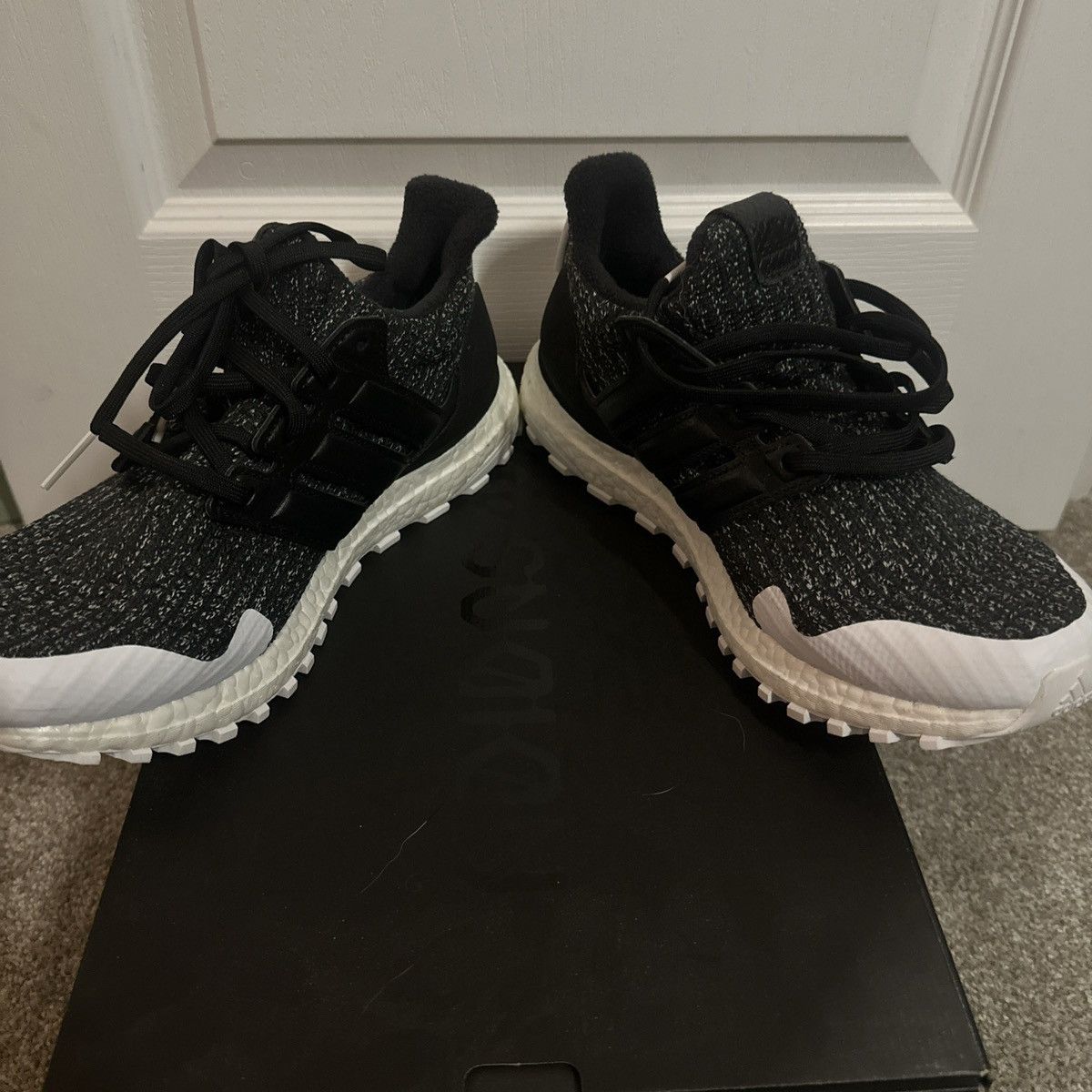 Adidas Ultra Boost 4.0 GOT Game Of Thrones Knights Watch Size US 9 / EU 42 - 2 Thumbnail
