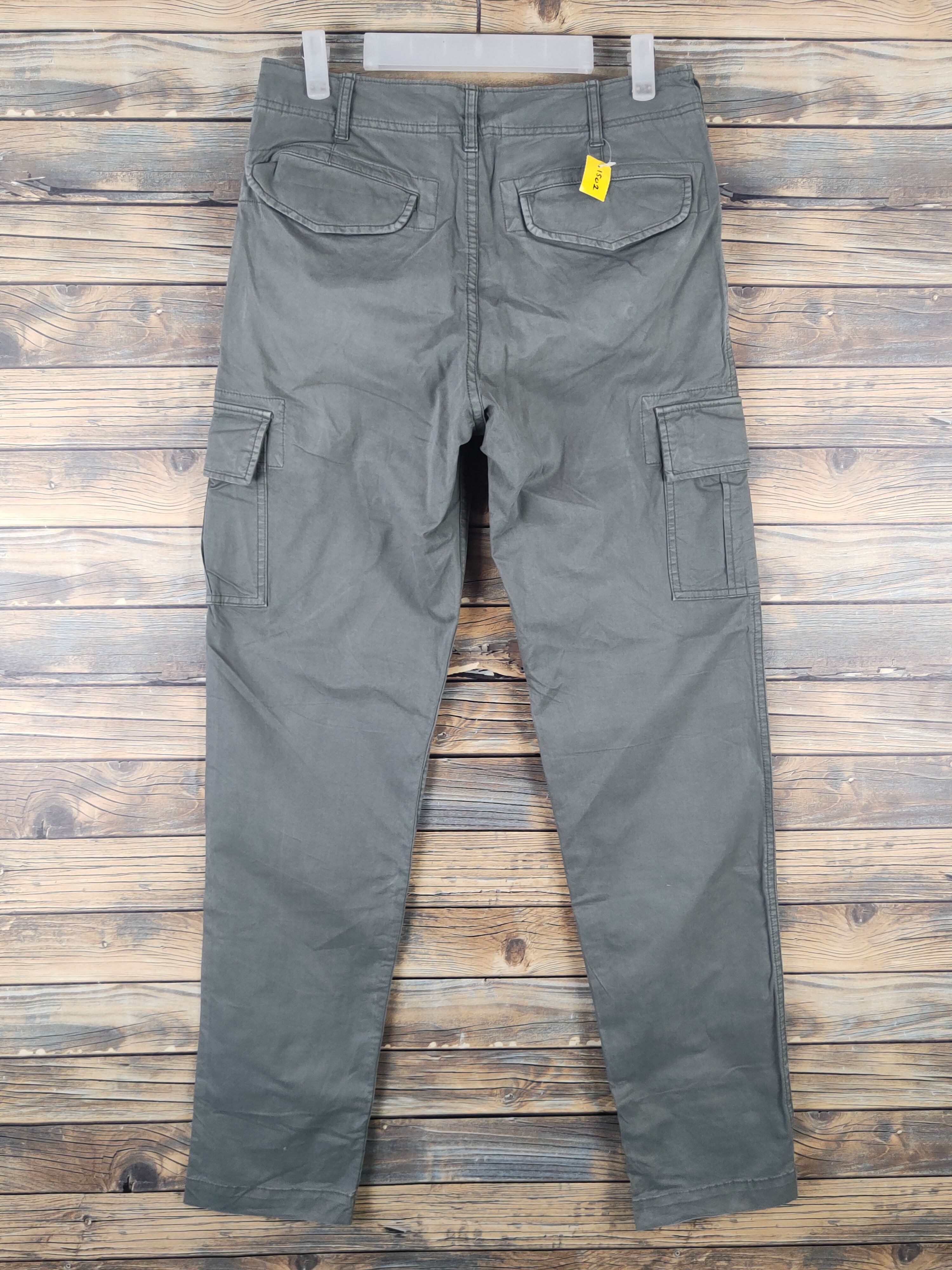 Japanese Brand DL Uniqlo Green Multipocket Tactical Cargo Pants #1502 Size US 29 - 7 Thumbnail