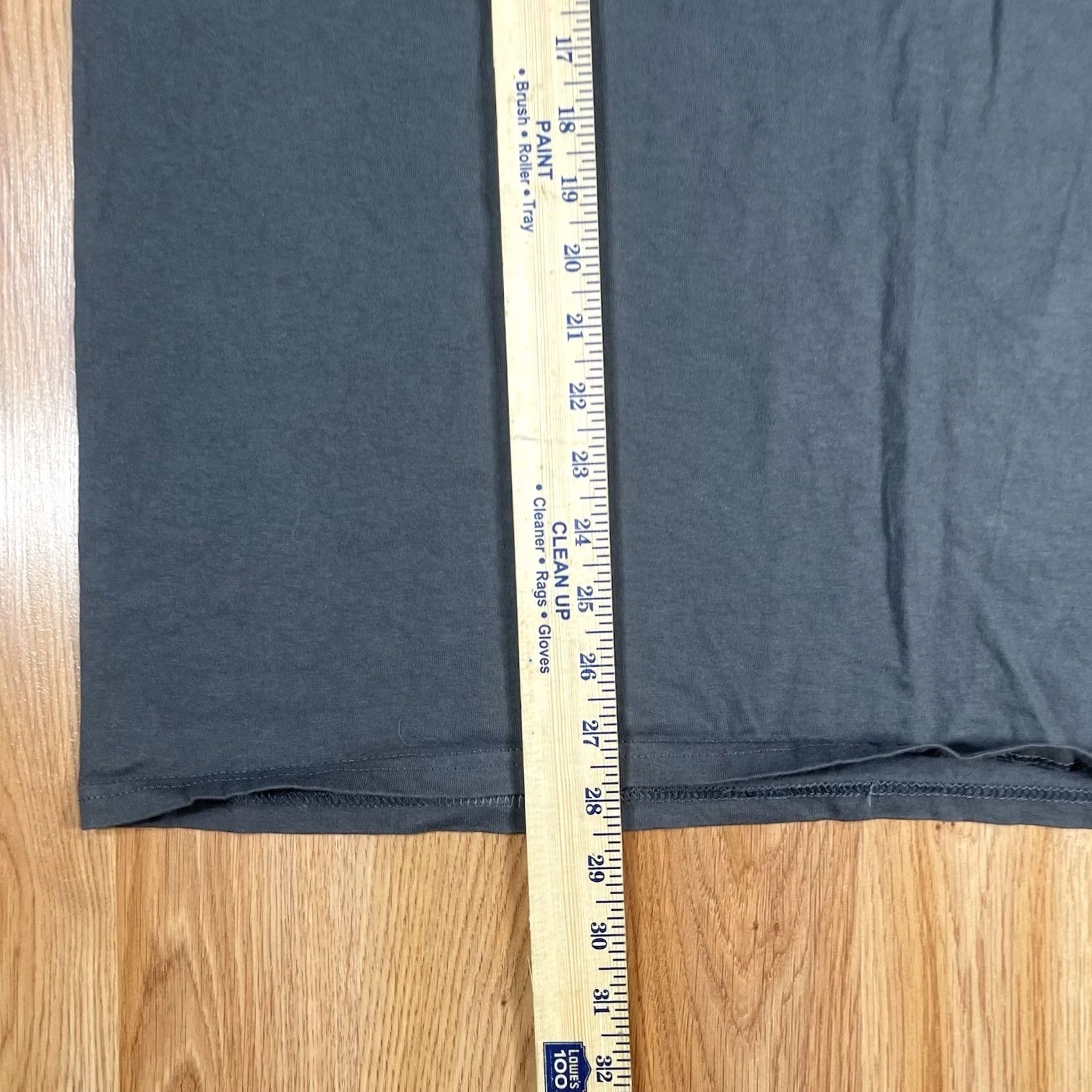 Hanes Hanes Graphics T-Shirt Mens XL Gray Tsugami Authentic-T Short Sleeve Size US XL / EU 56 / 4 - 4 Thumbnail