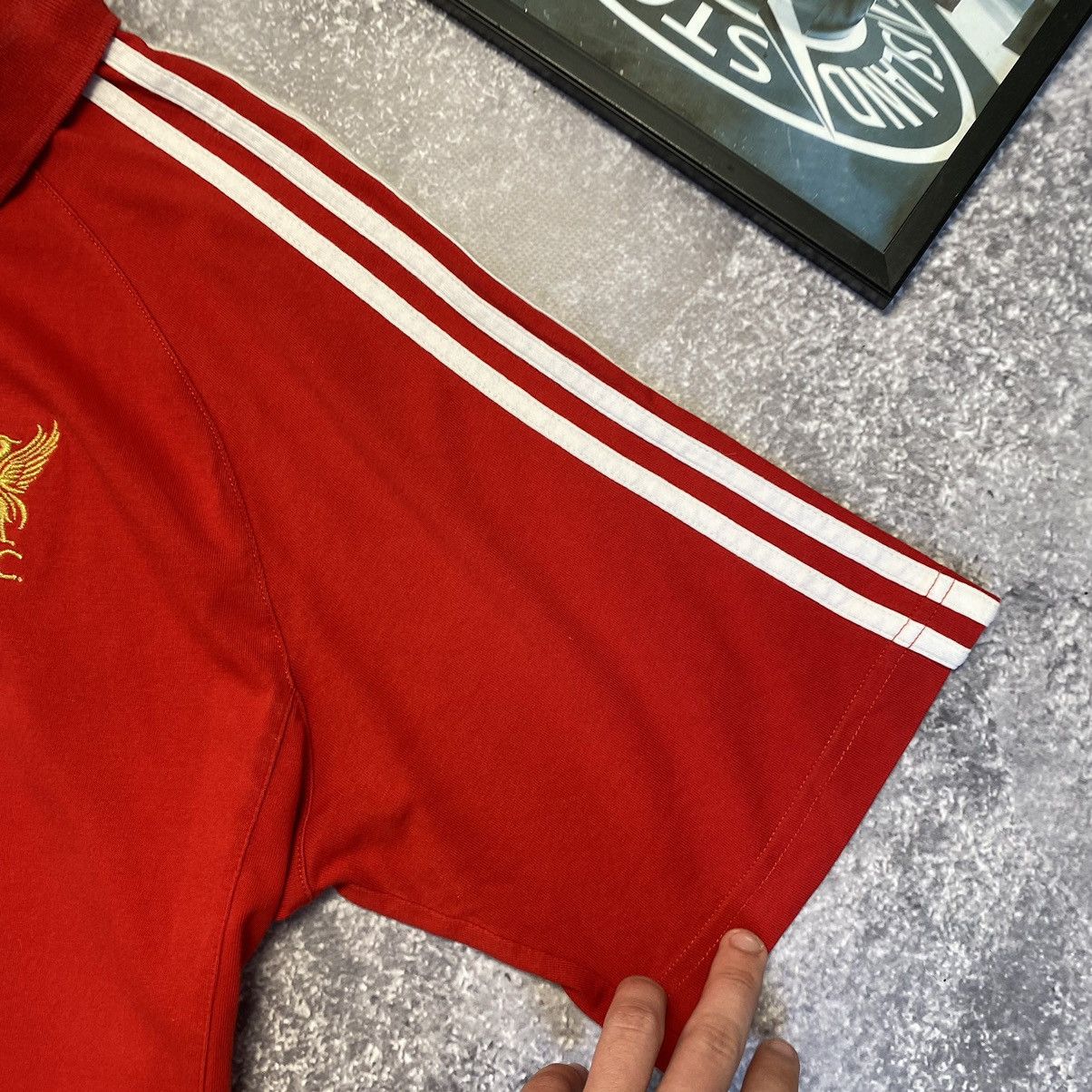 Vintage Vintage Adidas FC Liverpool Small logo soccer polo Size US L / EU 52-54 / 3 - 6 Thumbnail