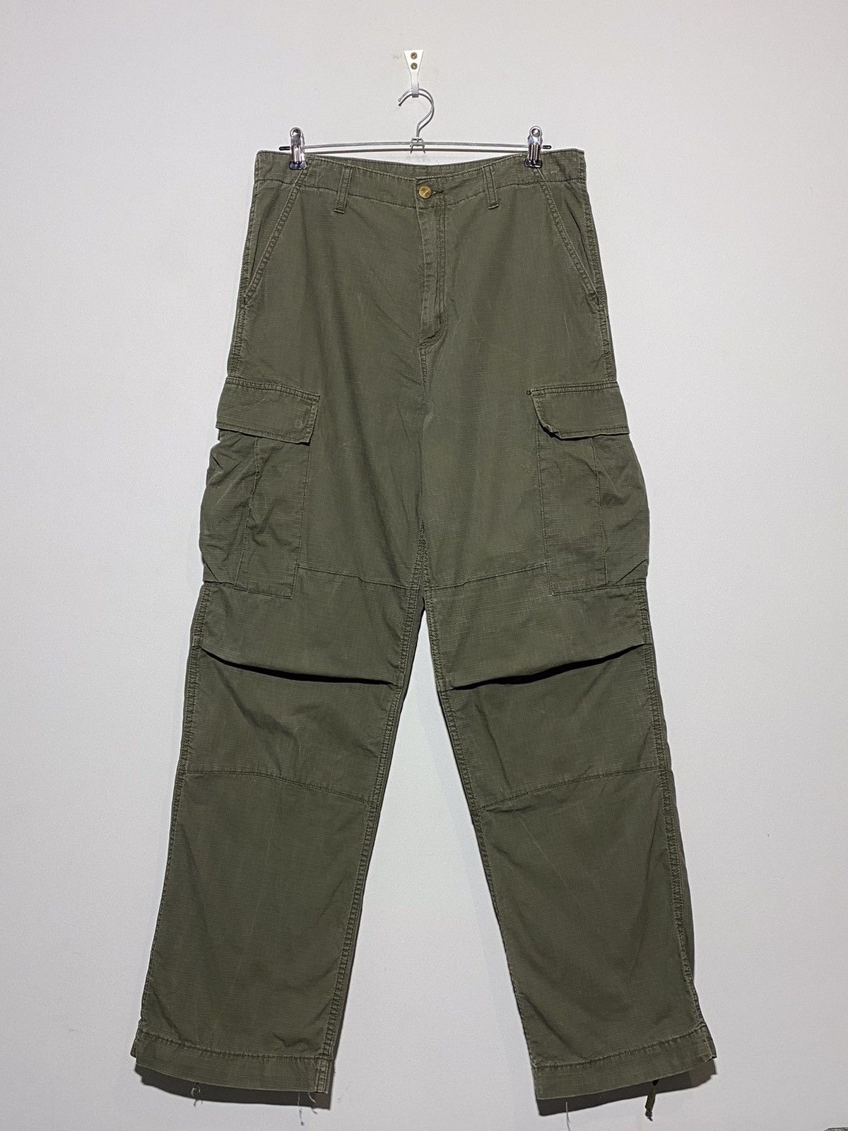 Carhartt Carhartt y2k hype streetwear cargo pants Size US 34 / EU 50 - 2 Thumbnail