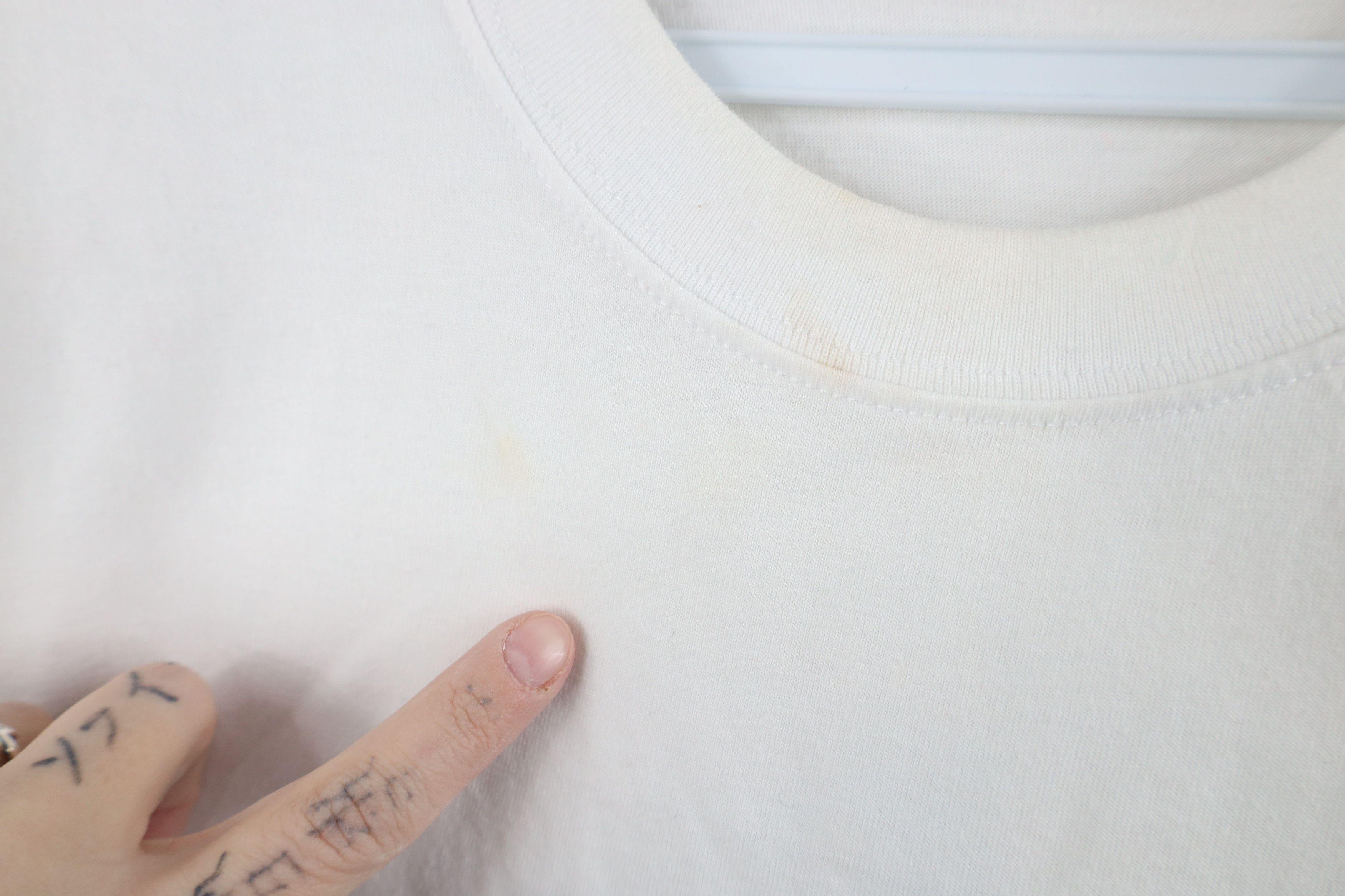 Vintage Vintage Y2K Streetwear Cancun Mexico Shark T-Shirt White Size US M / EU 48-50 / 2 - 5 Thumbnail