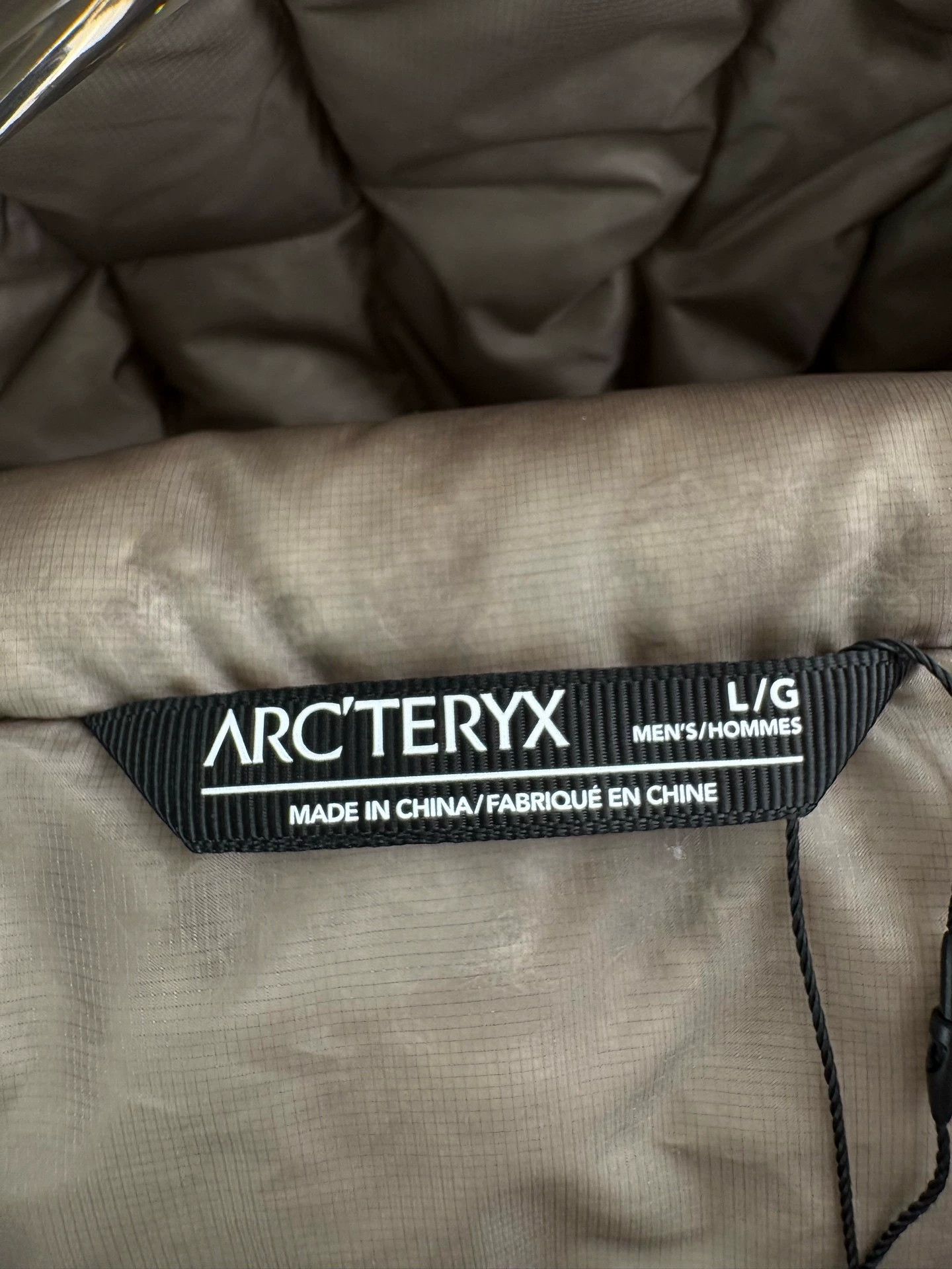 Arc'teryx ARCTERYX BETA DOWN INSULATED down jacket Size US L / EU 52-54 / 3 - 5 Thumbnail