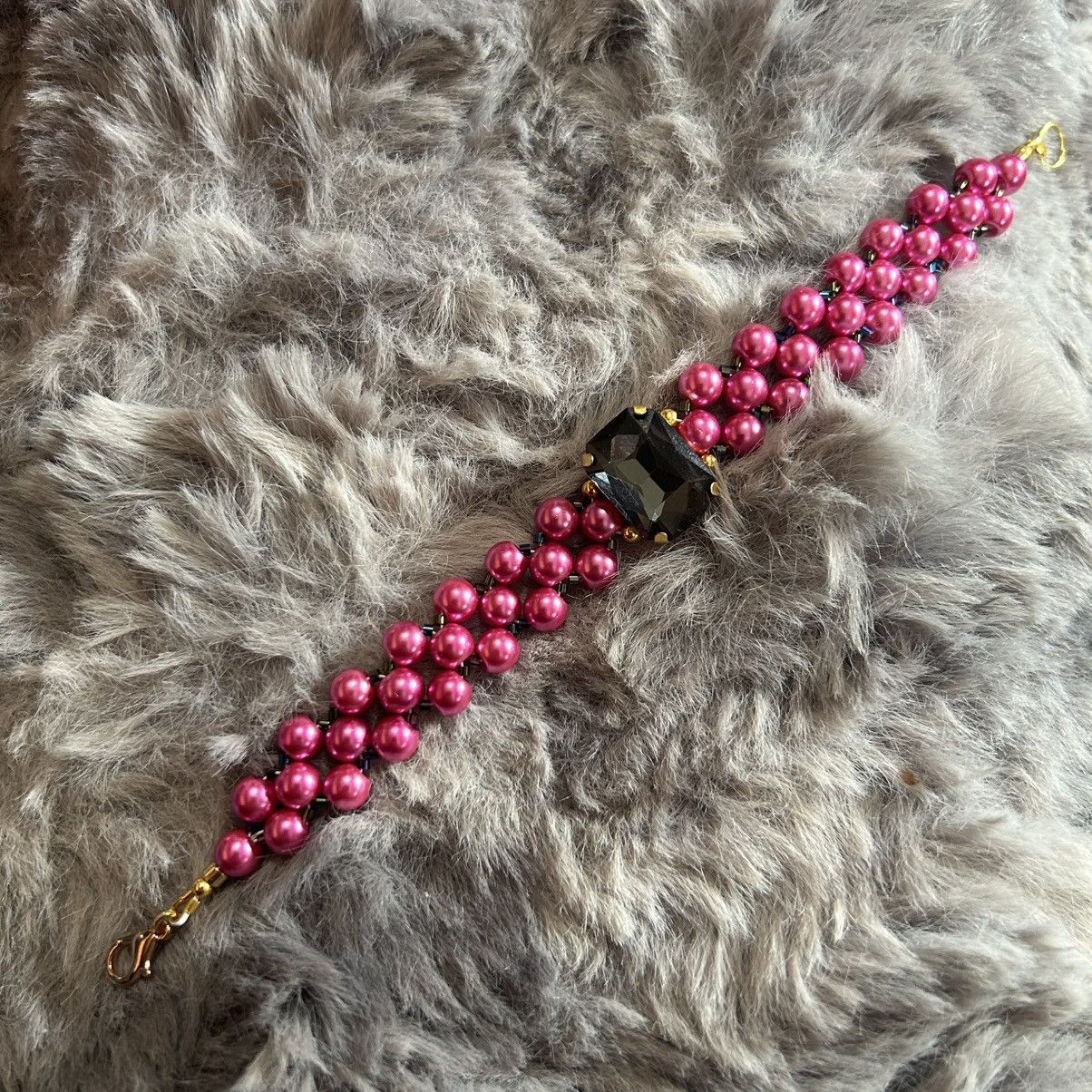 Handmade Handcrafted fuchsia pink Czech glass pearl rainbow bracelet Size ONE SIZE - 4 Thumbnail