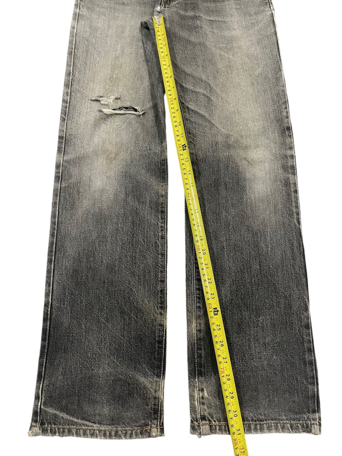 Edwin Vintage Edwin Faded Wash Style Distress Loose Jeans Size US 30 / EU 46 - 13 Thumbnail
