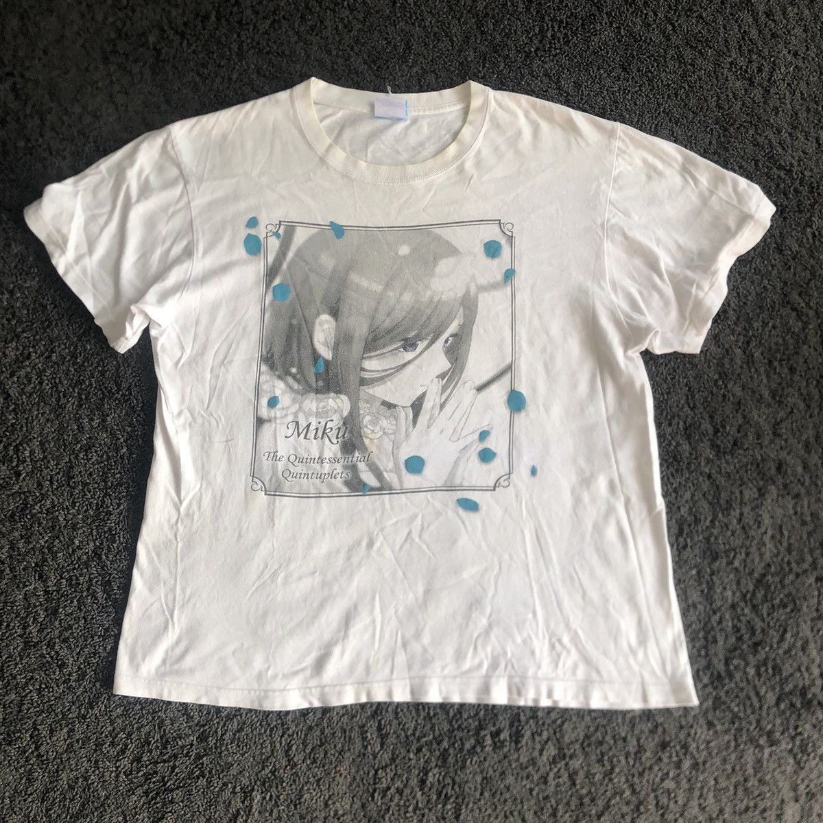 Anime Rare Cospa miku the quintessential quintuplets t shirt Size US L / EU 52-54 / 3 - 1 Thumbnail