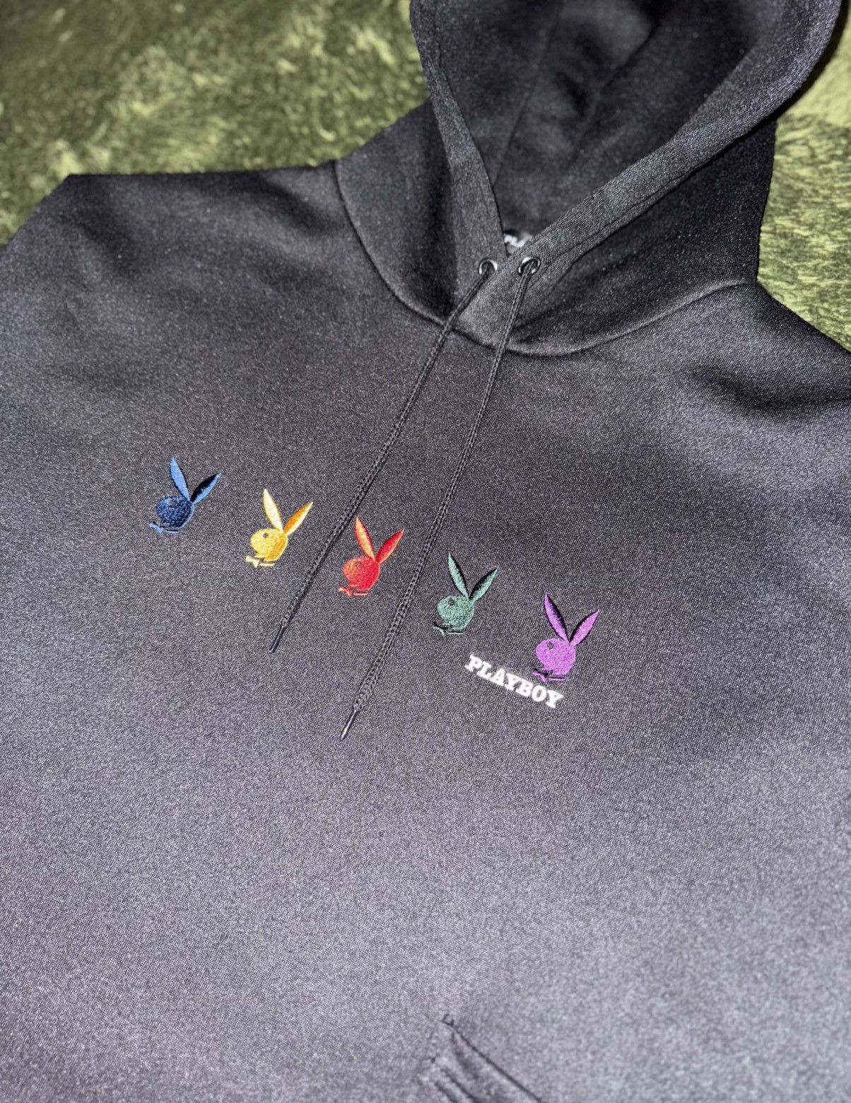 Playboy [XL] 00s VTG PLAYBOY Japan Embroidered Hoodie Size US XL / EU 56 / 4 - 2 Thumbnail