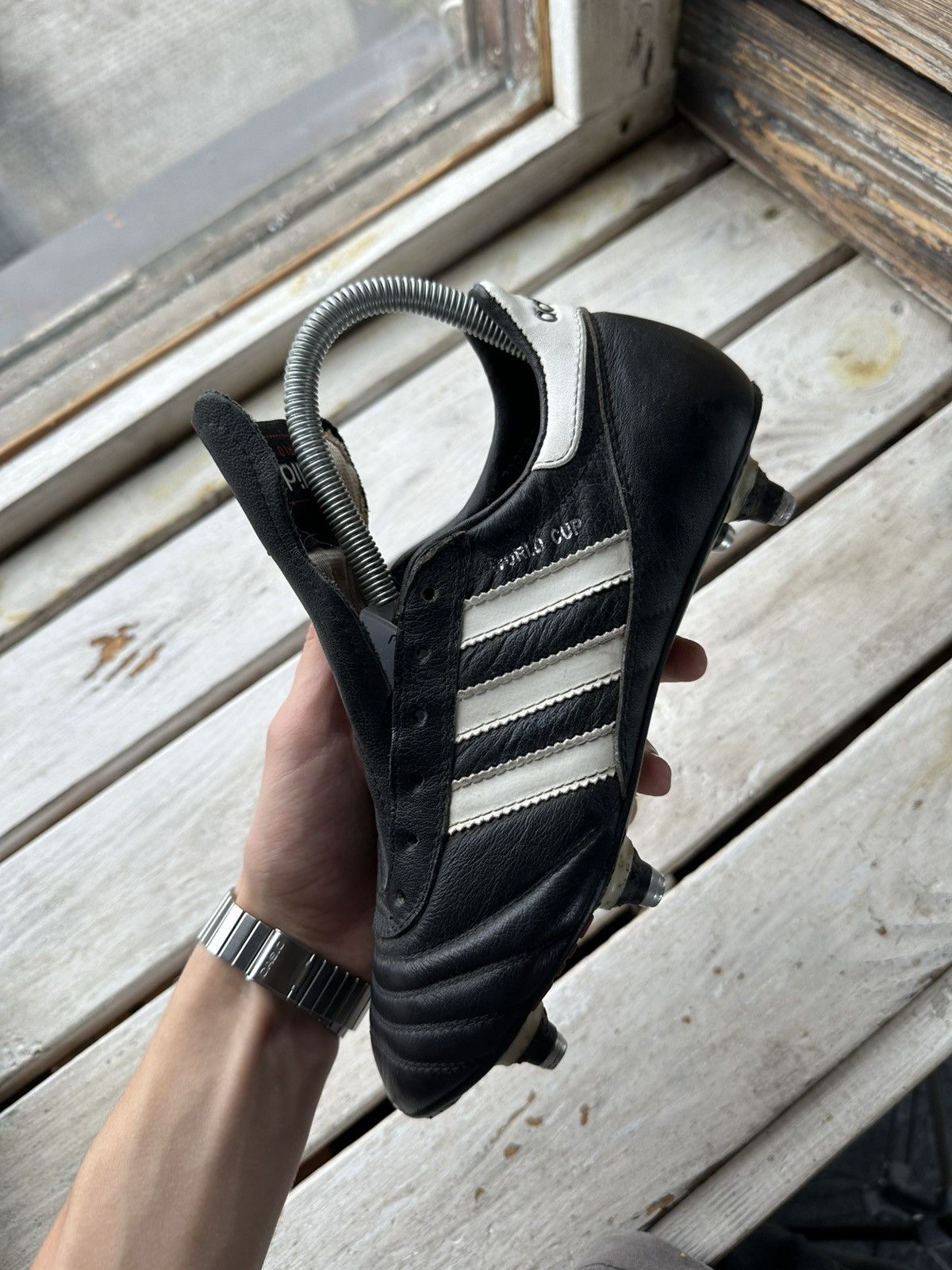 Adidas 🚨RARE ADIDAS 1996 WORLD CUP UNISEX BLACK LEATHER FOOTBAL Size US 5 / EU 37 - 12 Thumbnail