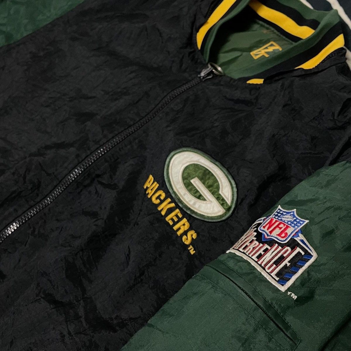 Pro Player Vintage NFL Green Bay Packers Jacket RARE Size US L / EU 52-54 / 3 - 6 Thumbnail