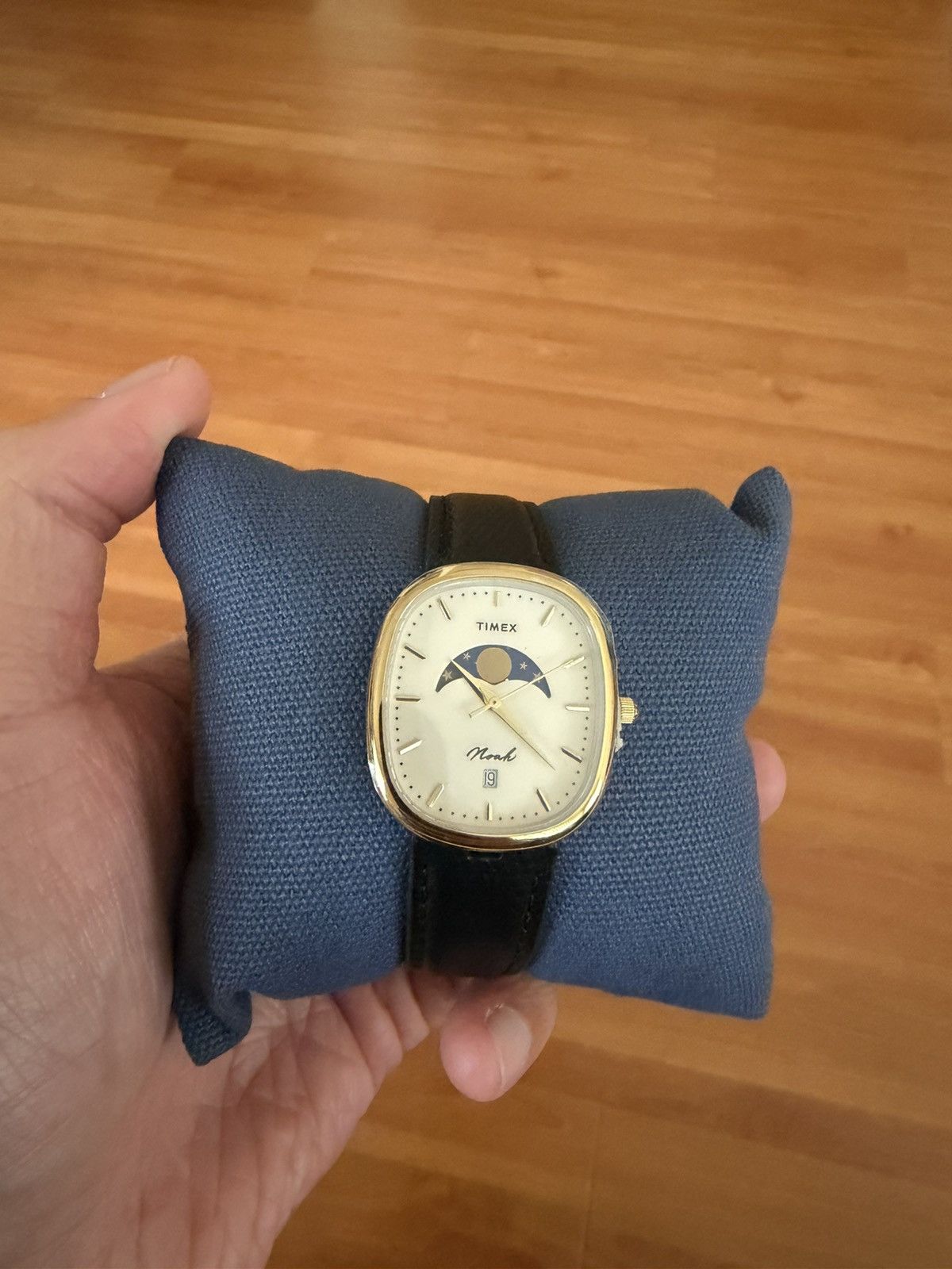 Noah × Timex Noah x Timex Oval Moon Phase Watch Black Gold Size ONE SIZE - 1 Thumbnail
