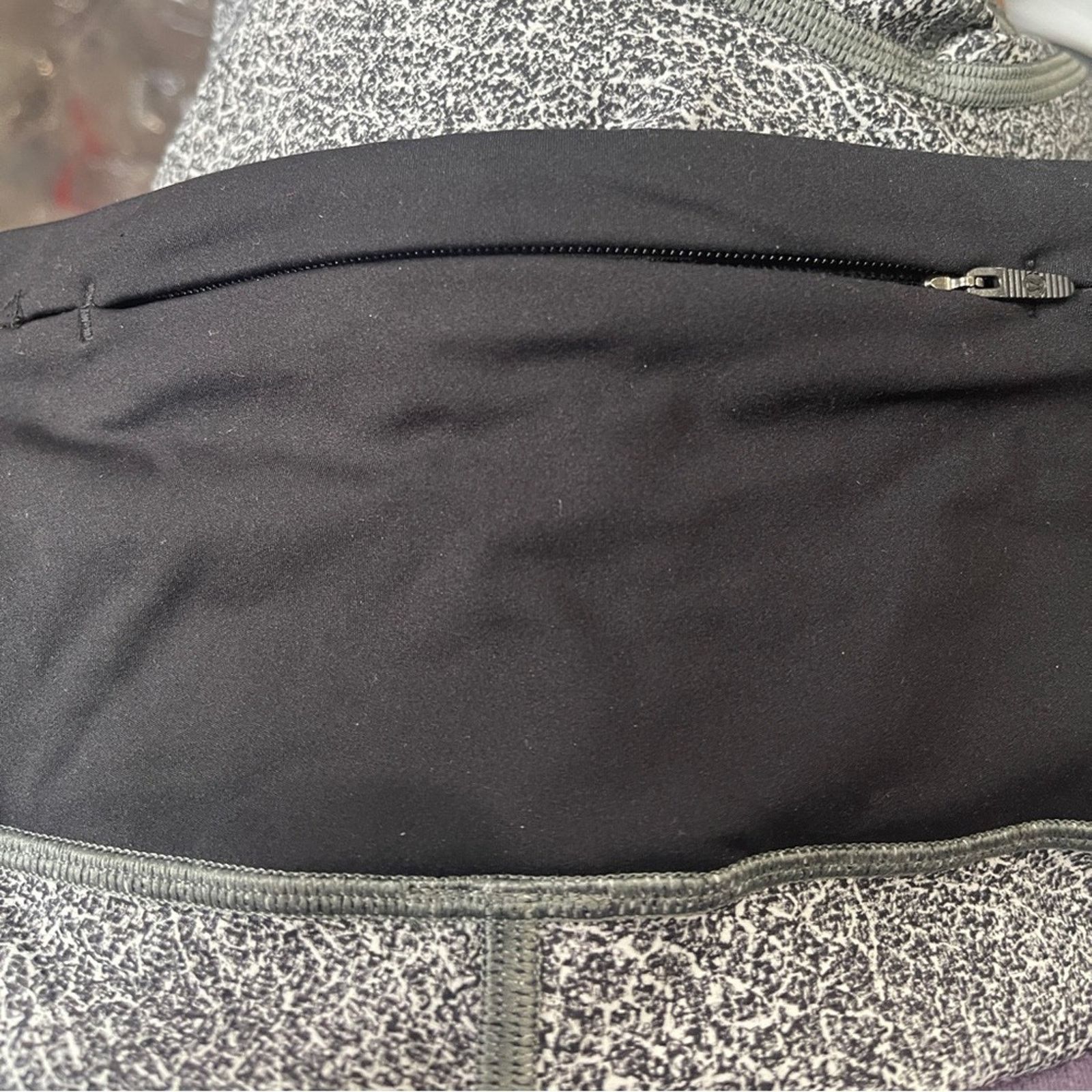 Lululemon LULULEMON Run The Day Crop *23" Leggings Size 28" / US 6 / IT 42 - 8 Thumbnail