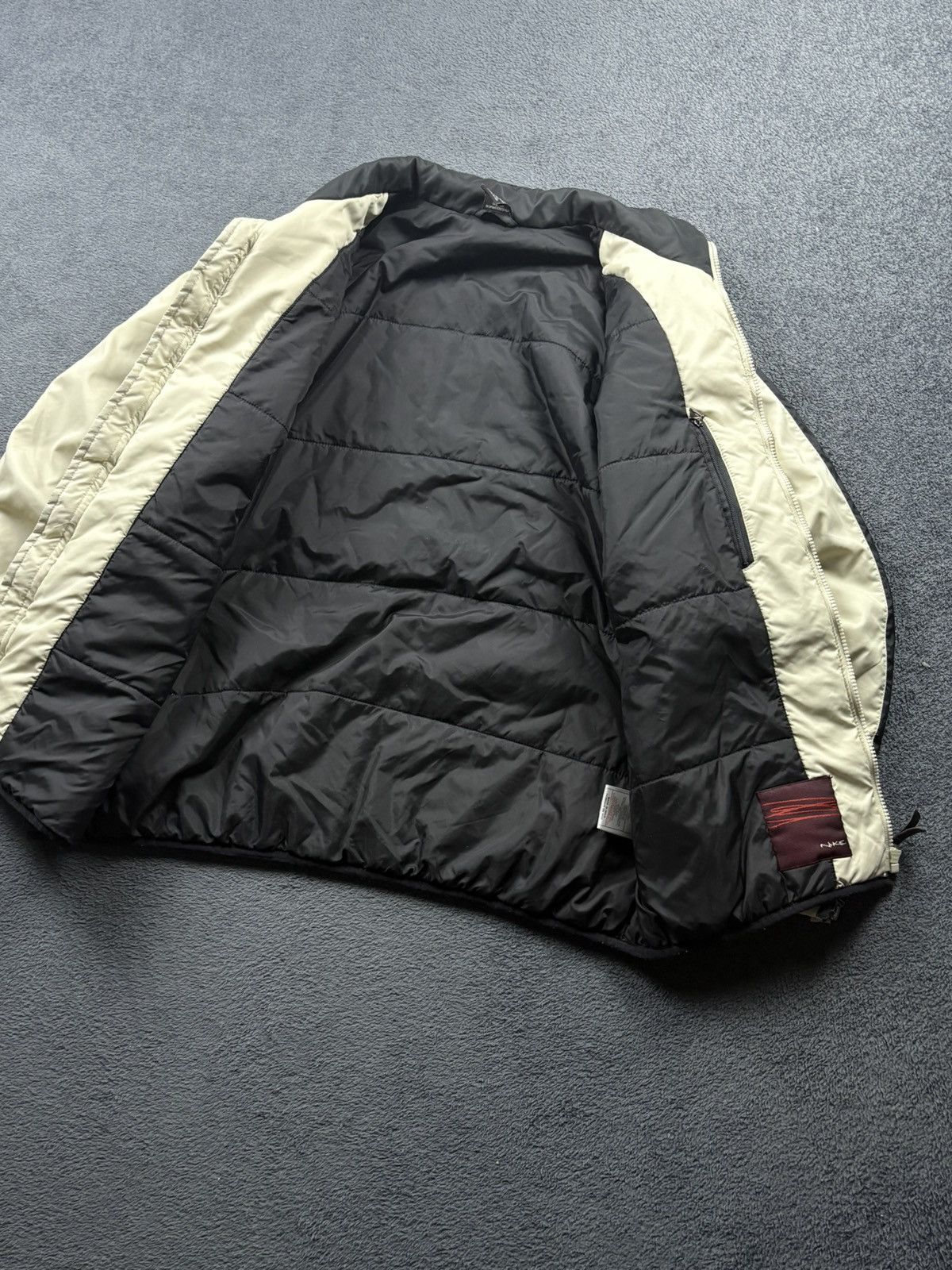 90s Vintage Nike Swoosh Logo Oversized Primaloft Y2K Jacket