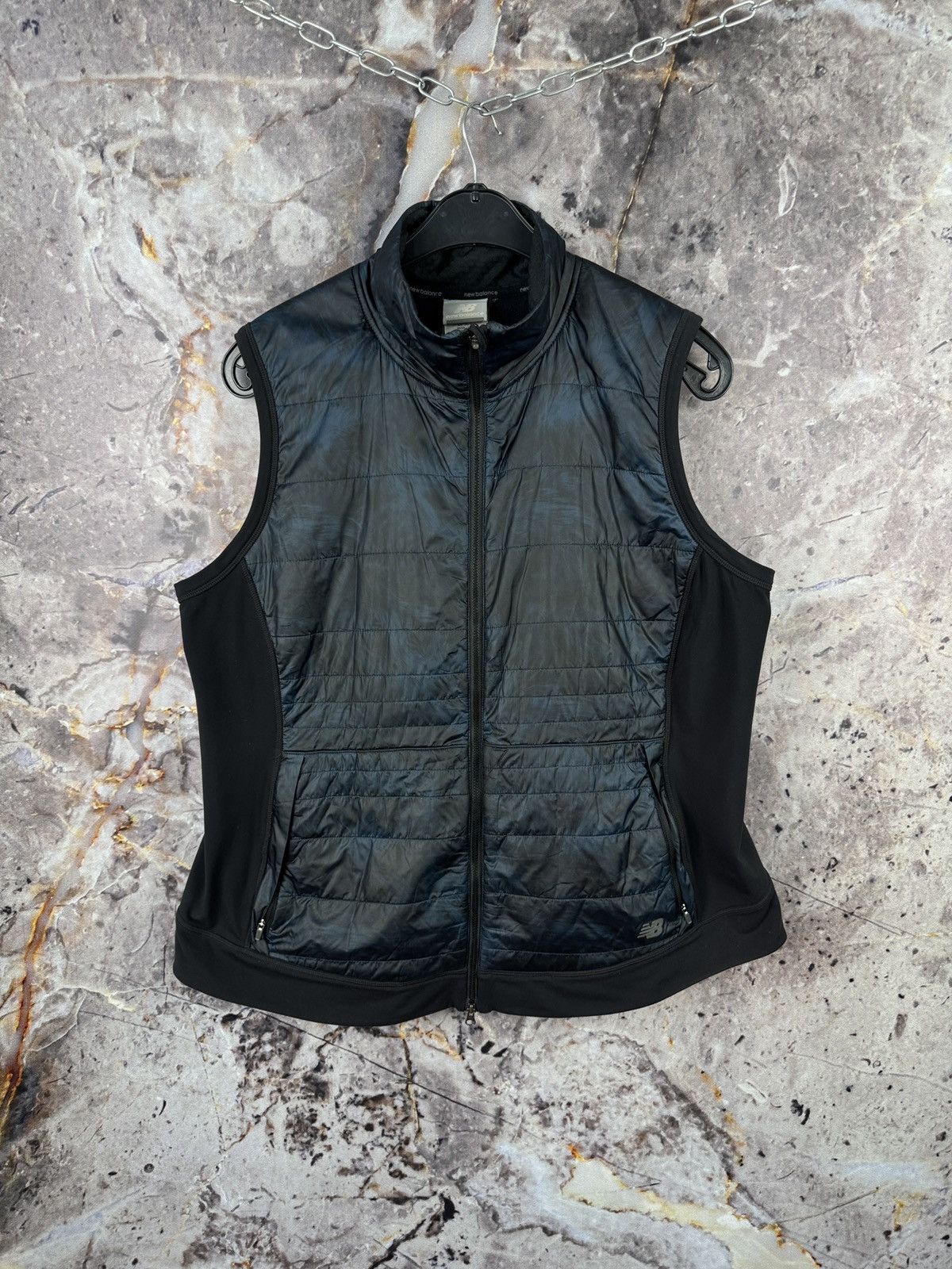 New Balance Men’s New Balance Vest Streetwear Size XXL Size US XXL / EU 58 / 5 - 1 Thumbnail