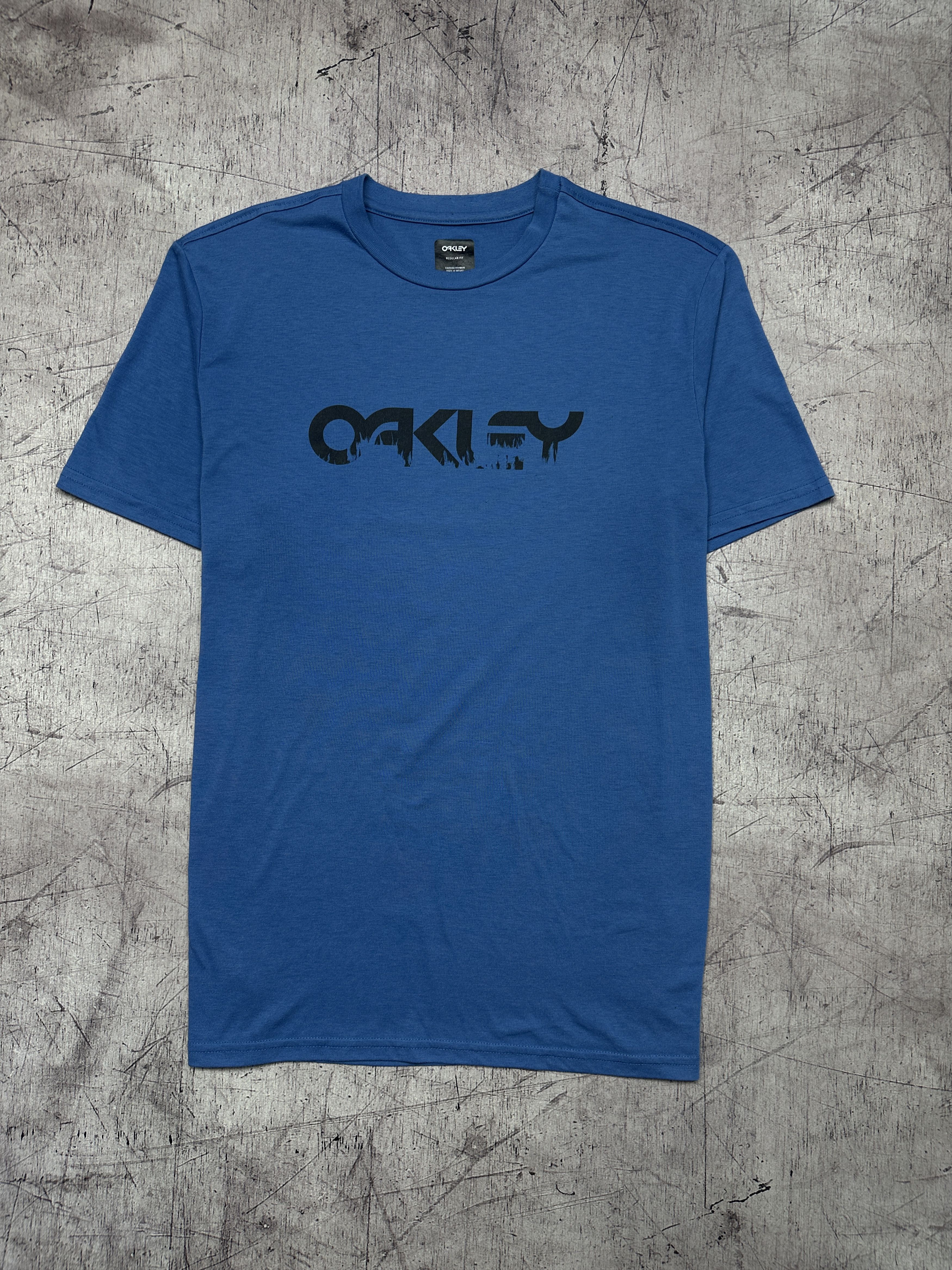 Oakley Oakley Vintage Mens Big Logo T-Shirt Size US L / EU 52-54 / 3 - 1 Thumbnail