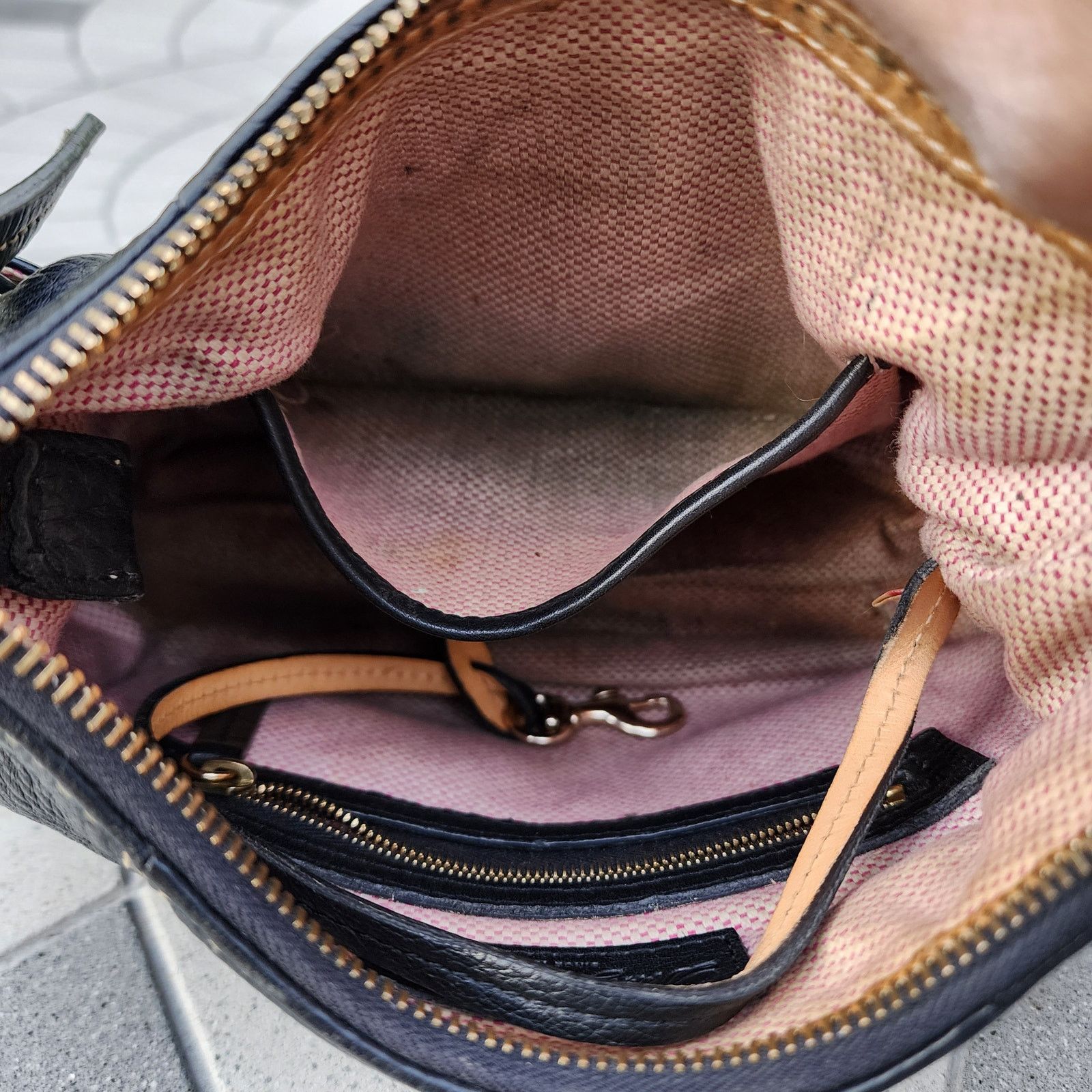 Dooney & Bourke Dooney & Bourke Black Pebbled Leather Hobo Shoulder Bag Size ONE SIZE - 10 Thumbnail