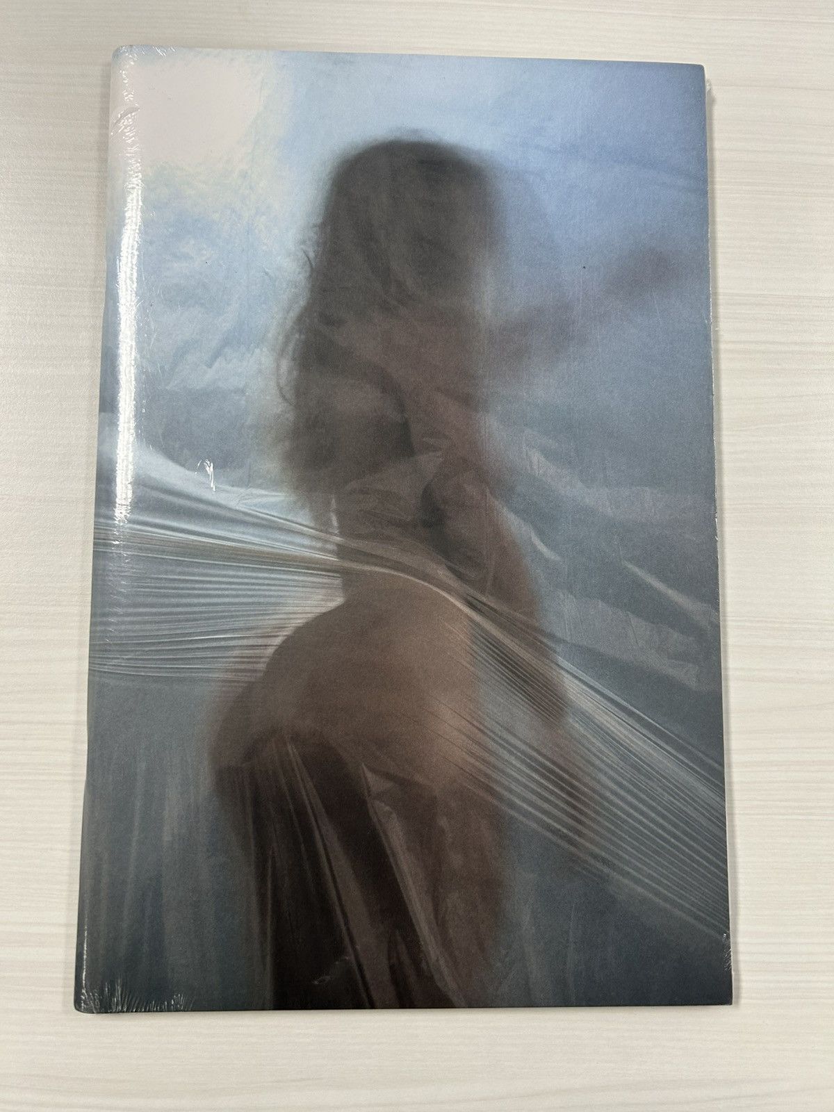 Yeezy Yeezy Season 6 Zine Size ONE SIZE - 2 Thumbnail