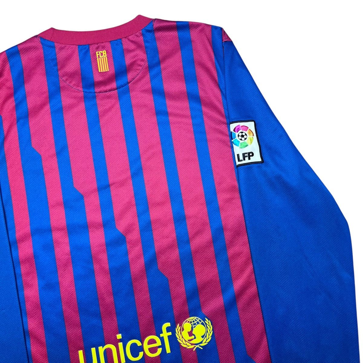 Nike 2011 Nike Barcelona Home Football Soccer Long Sleeve Jersey Size US S / EU 44-46 / 1 - 20 Thumbnail