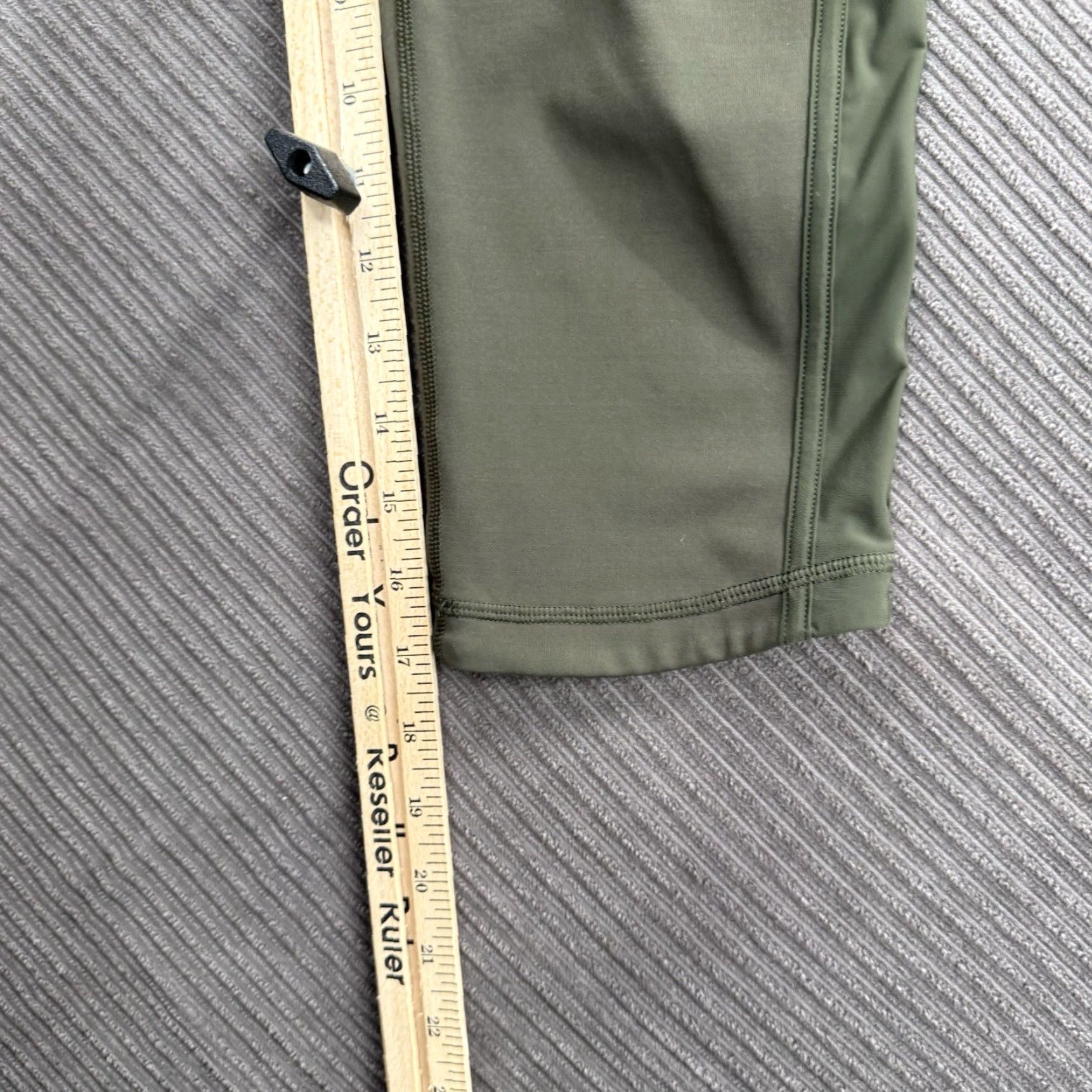 Lululemon Lululemon Wunder Under Crop Leggings Women 6 Dark Olive Gym Yoga Workout Comfort Crop Leggings Size 28" / US 6 / IT 42 - 6 Thumbnail