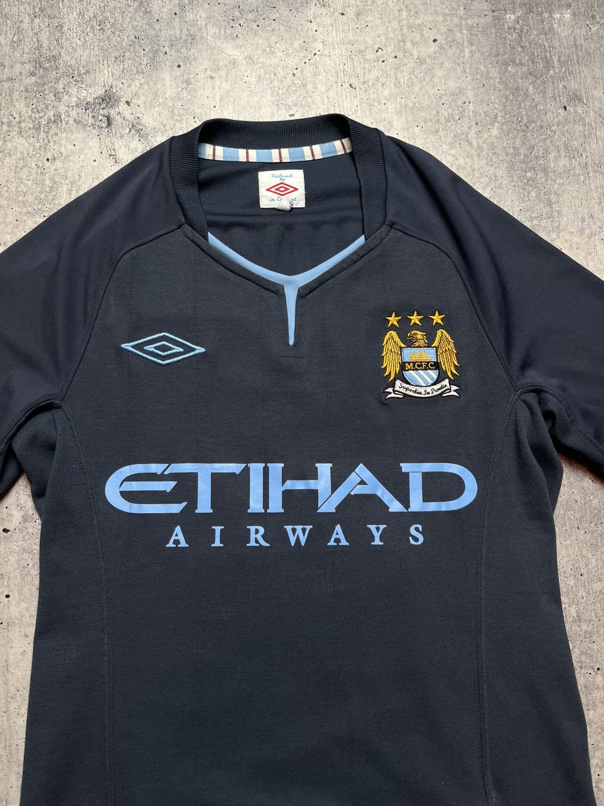 Umbro Manchester City Umbro 2010/2011 Home Soccer Jersey Football Size US XS / EU 42 / 0 - 4 Thumbnail