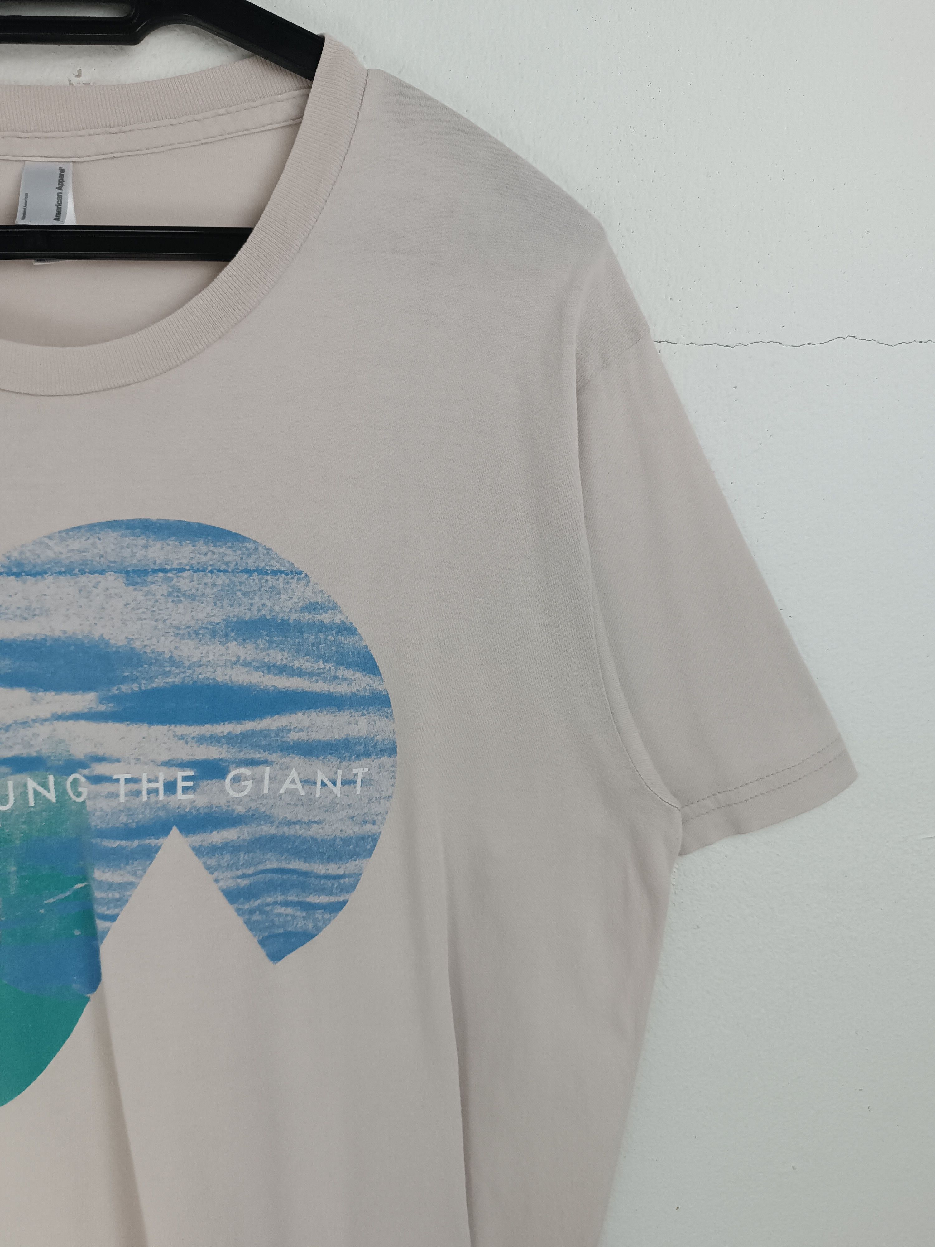 Band Tees VINTAGE YOUNG THE GIANT ROCK TEE cage elephant two door Size US M / EU 48-50 / 2 - 6 Thumbnail