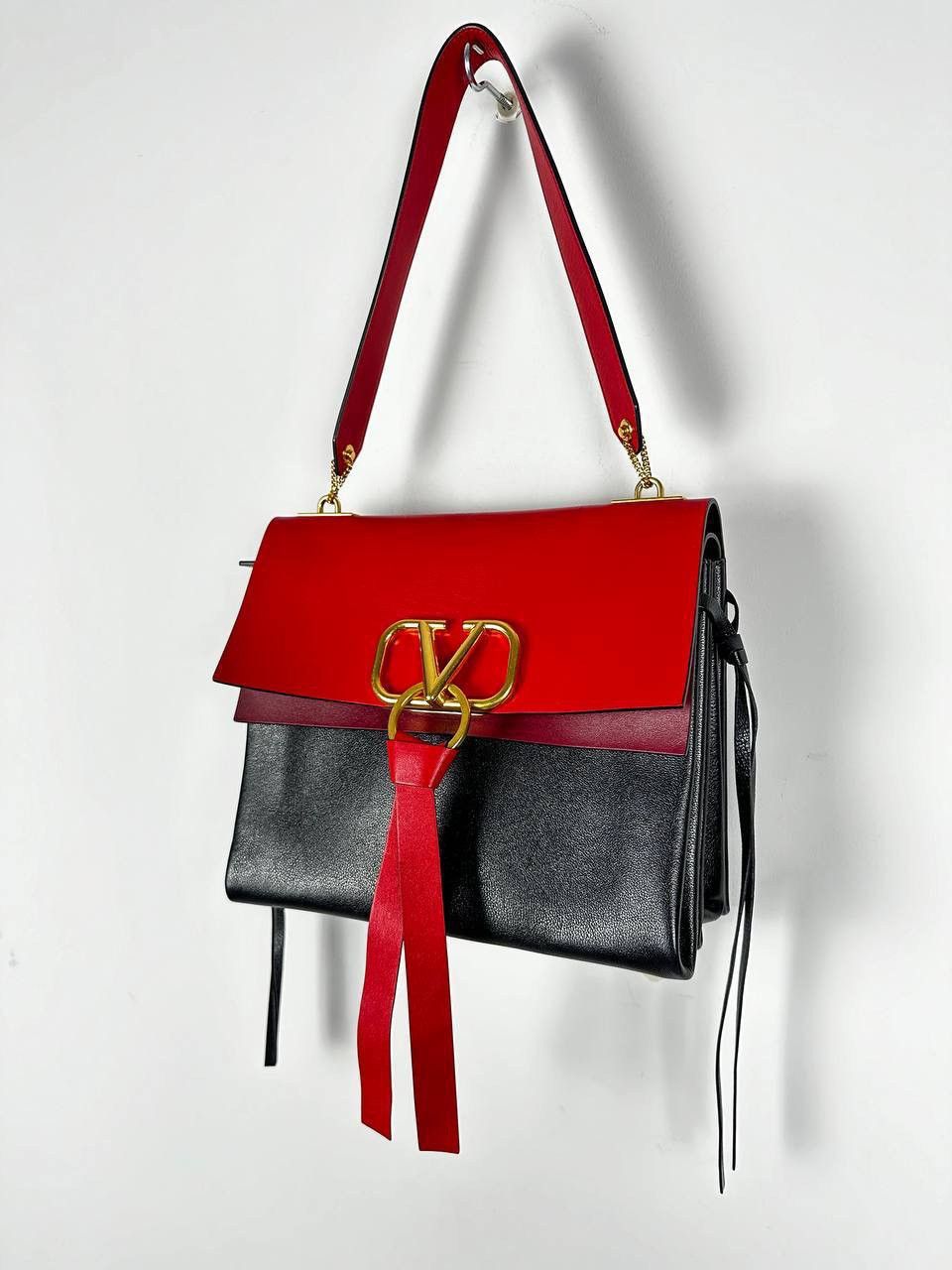 Valentino Valentino Garavani Size ONE SIZE - 1 Thumbnail