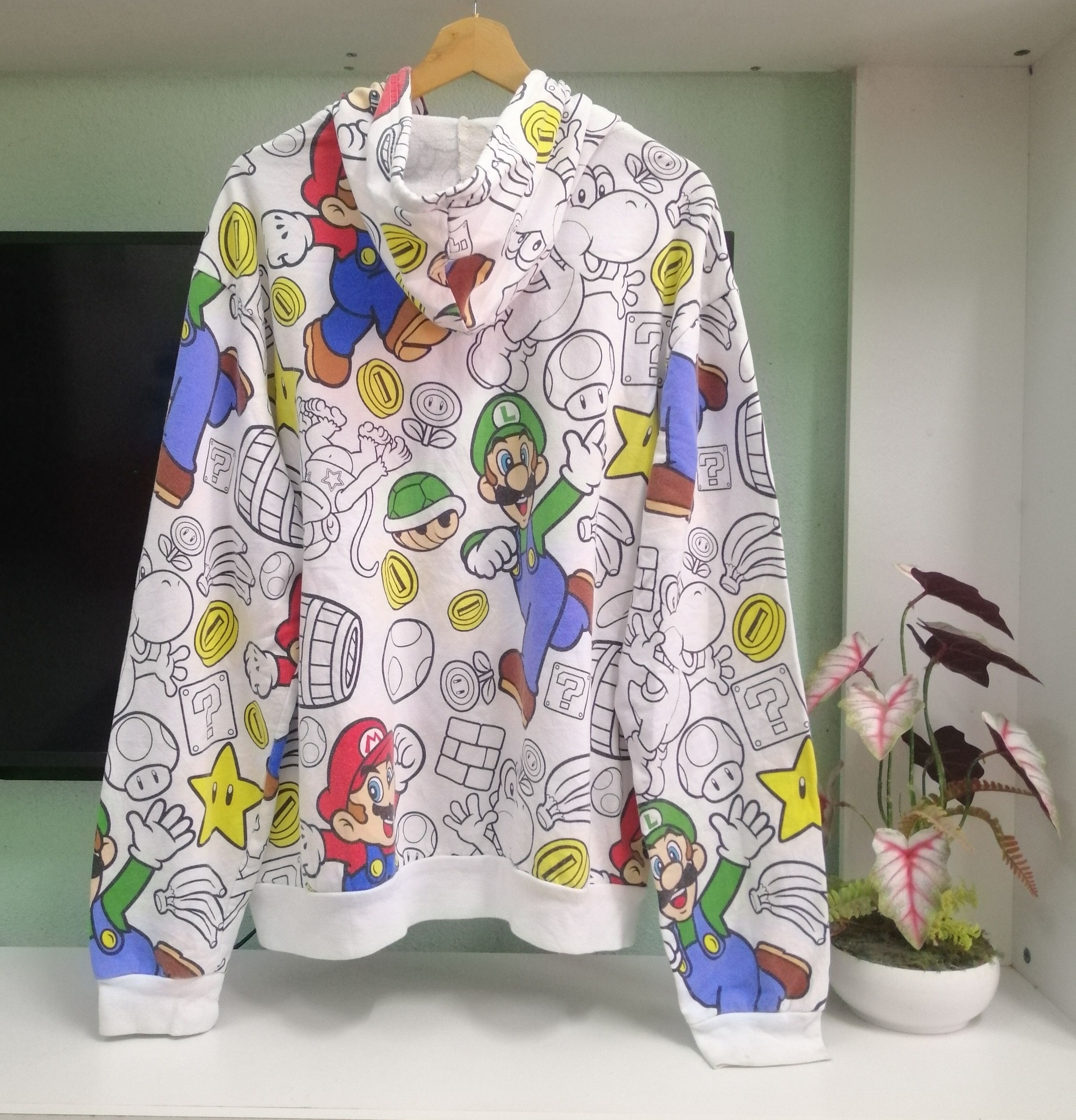 Nintendo Super Mario Bros Full Printed Hoodie Zipper Jacket Size US L / EU 52-54 / 3 - 7 Thumbnail