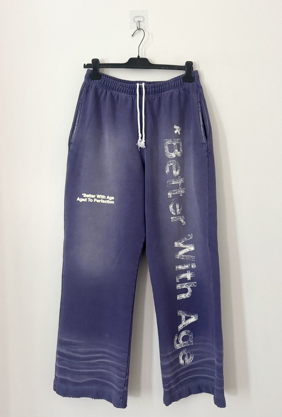 Better With Age Better With Age In case you forgot vintage Sweatpants L Size US 36 / EU 52 - 1 Thumbnail