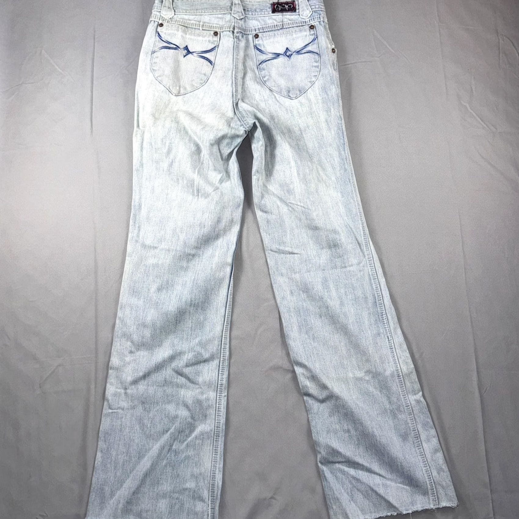 Gap VINTAGE Gap Jeans Womens 30 Blue 90s Embroidered Pocket Light Wash Size 30xL Size 30" / US 8 / IT 44 - 2 Thumbnail