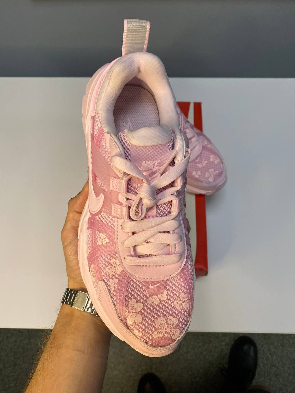Nike Nike V2K Run Pink Foam/Arctic Pink Size US 6.5 / IT 36.5 - 5 Thumbnail