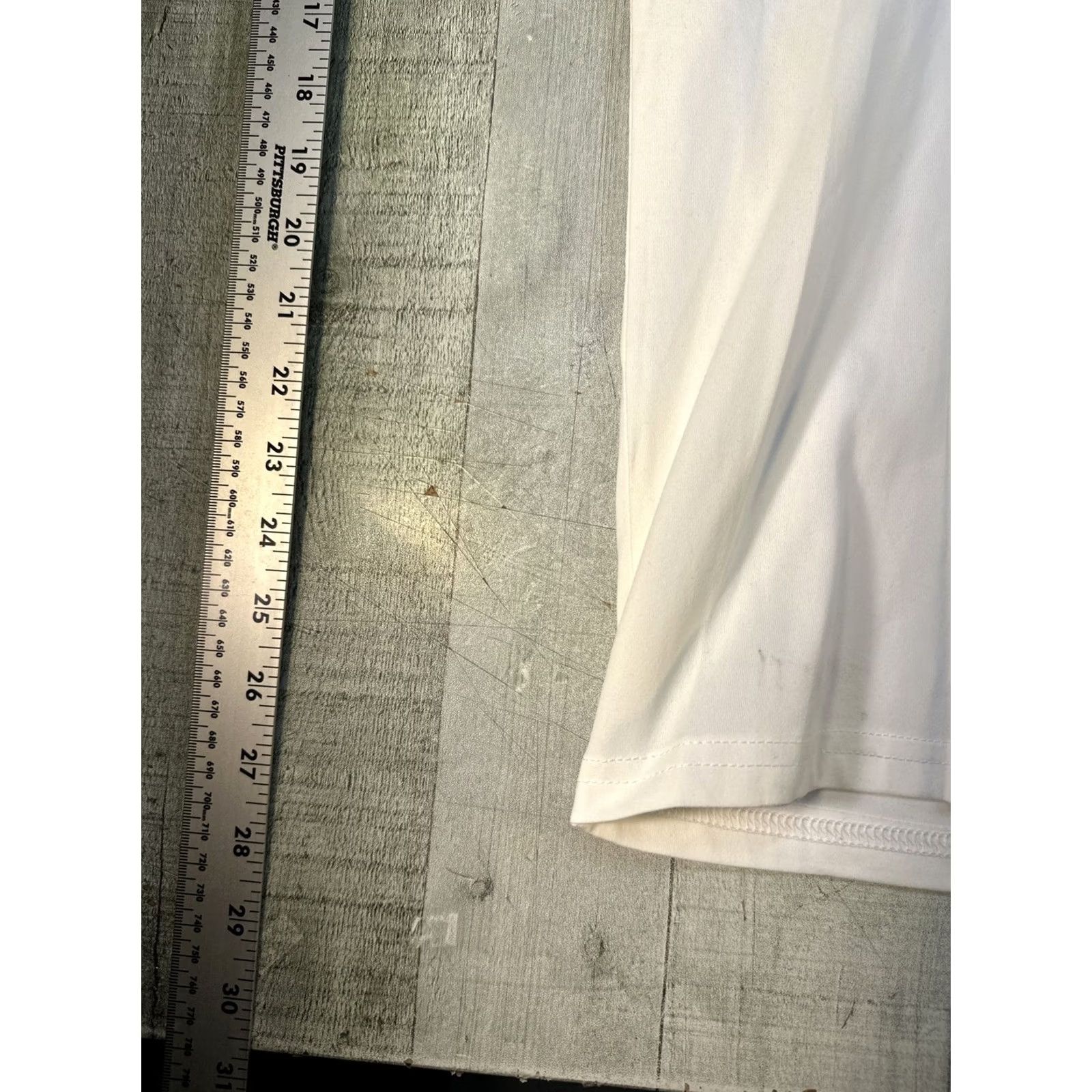 Vintage Manfinity Shirt Men Medium White Short Sleeve Crew Neck 2020-2029 Polyester Solid All Seasons Spring Summer Size US M / EU 48-50 / 2 - 6 Thumbnail