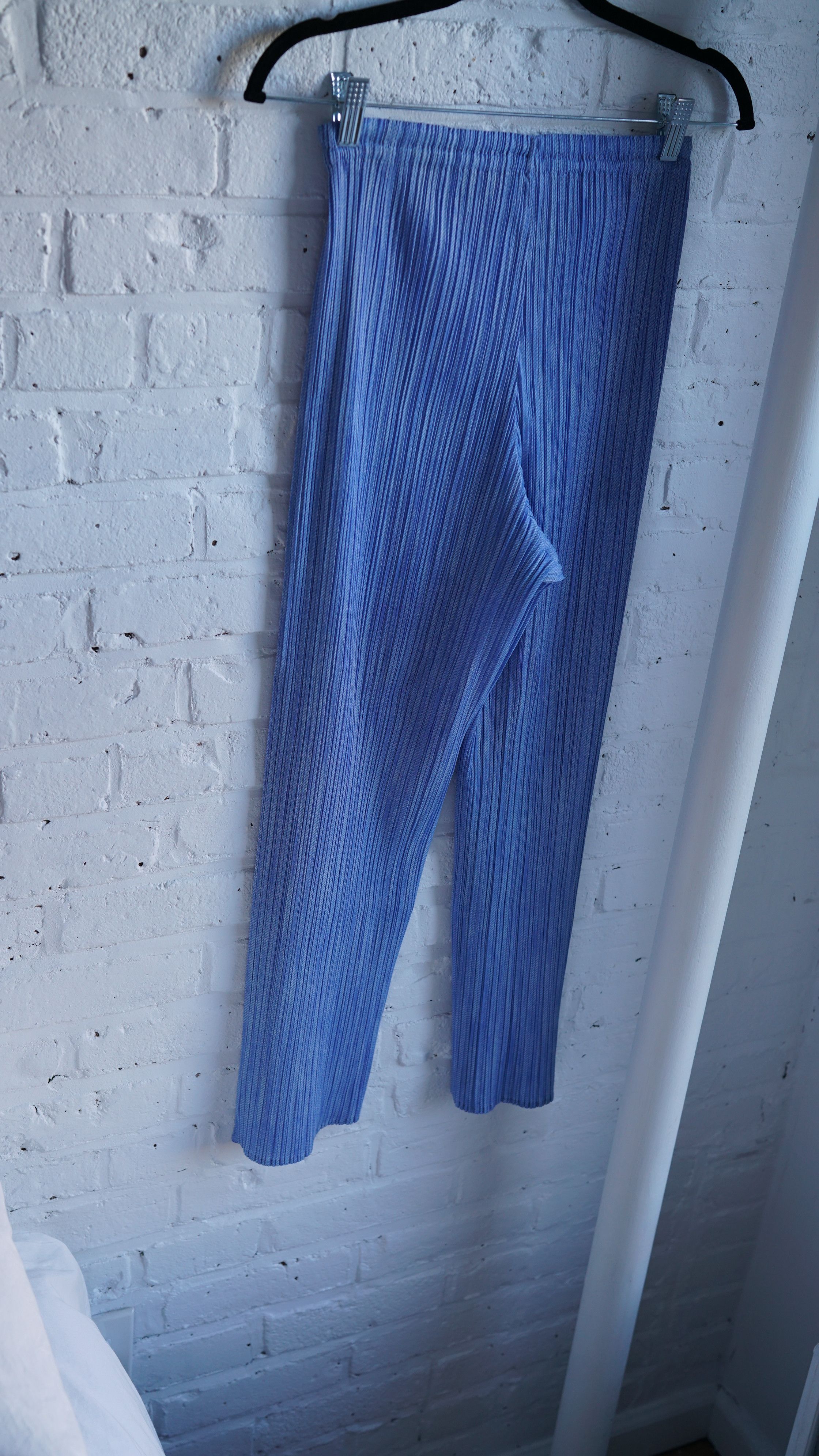 Pleats Please Issey Miyake Pleats Please Pants Size 25" / US 0 / IT 36 - 1 Thumbnail