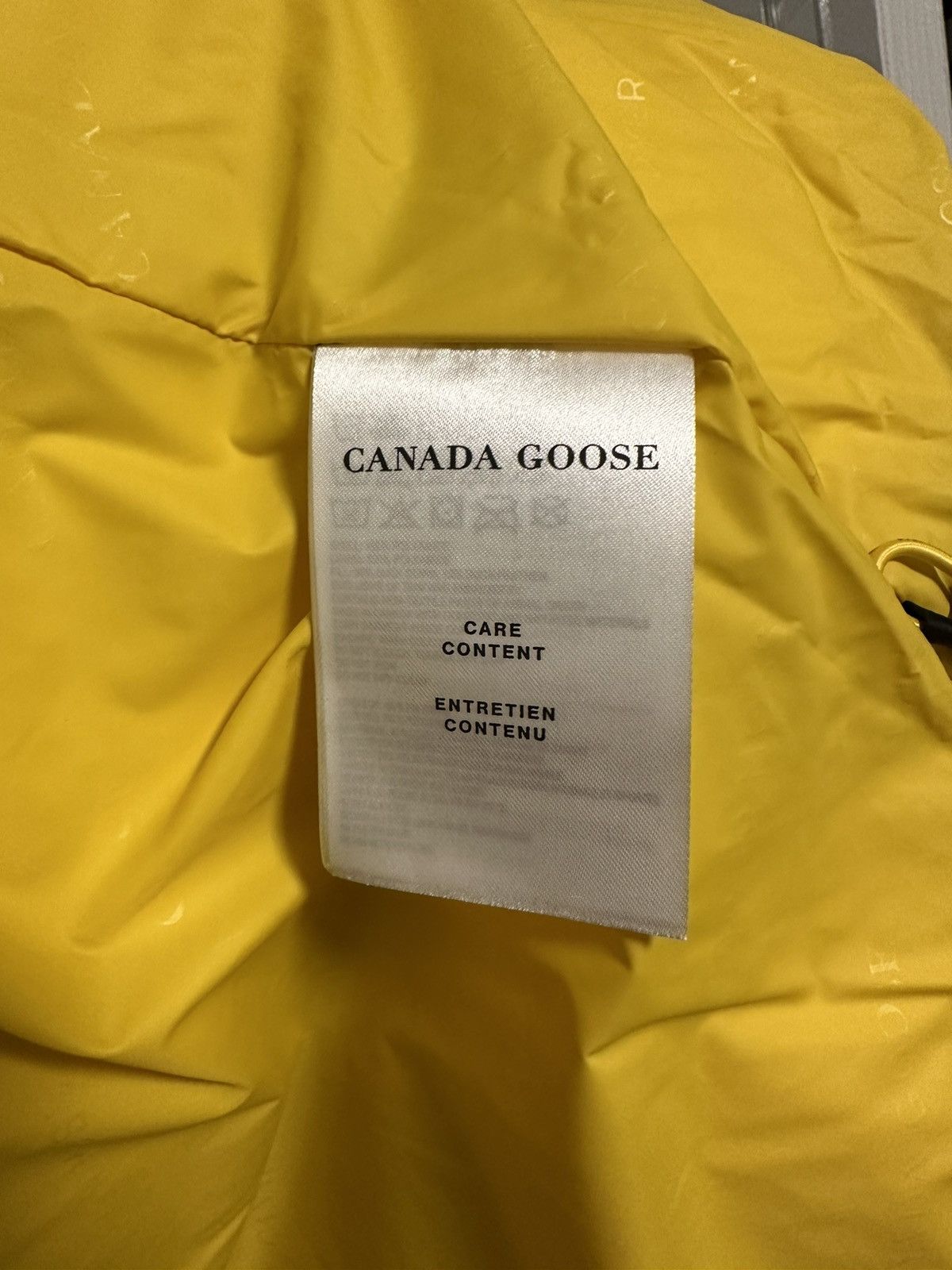 Canada Goose × Pyer Moss Canada Goose x Pyer Moss Vest - Black CG Disc Vest Size US XL / EU 56 / 4 - 9 Thumbnail