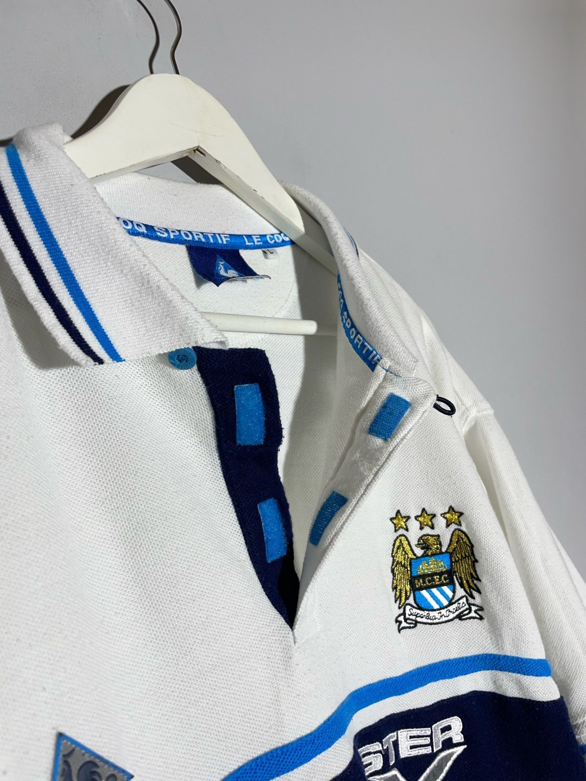 Le Coq Sportif × Vintage Manchester City Le Coq Sportif 2002/03 Vintage Polo T-Shirt Size US L / EU 52-54 / 3 - 6 Thumbnail