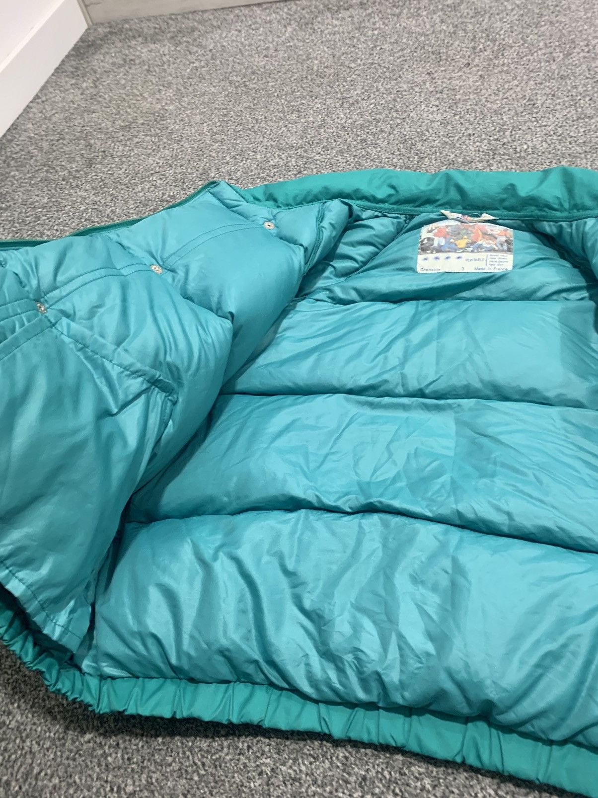 Moncler Vintage 90’s Moncler Heavy Puffer Jacket Size US L / EU 52-54 / 3 - 4 Thumbnail