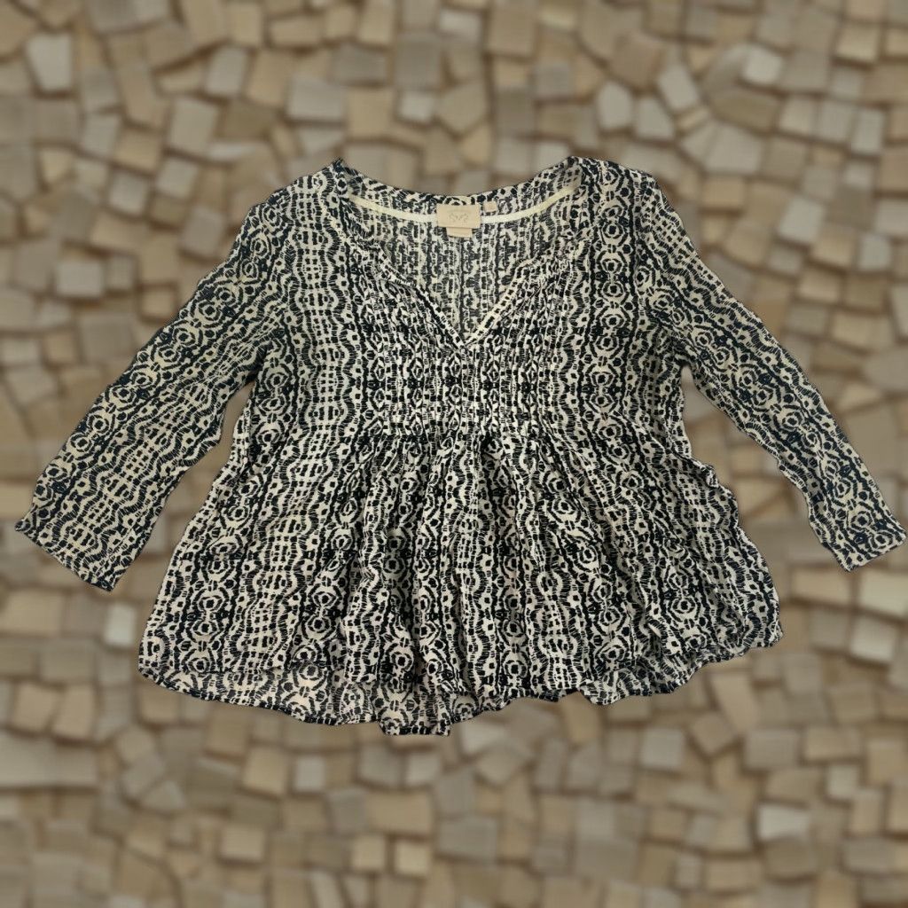 Vintage Vanessa Virginia Tunic Blouse Women's Size Small Long Sleeve V-Neck Black Tan Shirts/Blouse Womens Small V-Neck Tunic Size S / US 4 / IT 40 - 1 Thumbnail