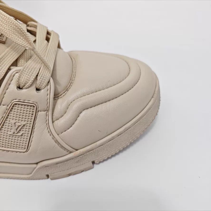 Louis Vuitton Louis Vuitton Women's Shoes Size 34.5 Size US 4 / IT 34 - 2 Thumbnail