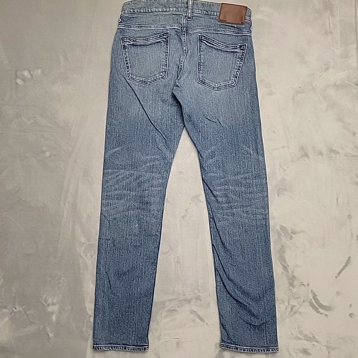Quiksilver Quiksilver Jeans Men 30 Faded Blue Denim Straight Fit Stretch Casual Retro Skate Jeans Size US 30 / EU 46 - 7 Thumbnail