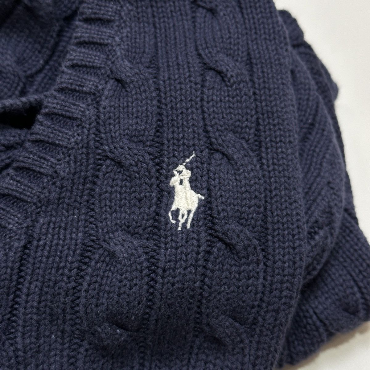 Polo Ralph Lauren Polo Ralph Lauren cable knit blue navy v-neck sweater Size XL / US 12-14 / IT 48-50 - 4 Thumbnail